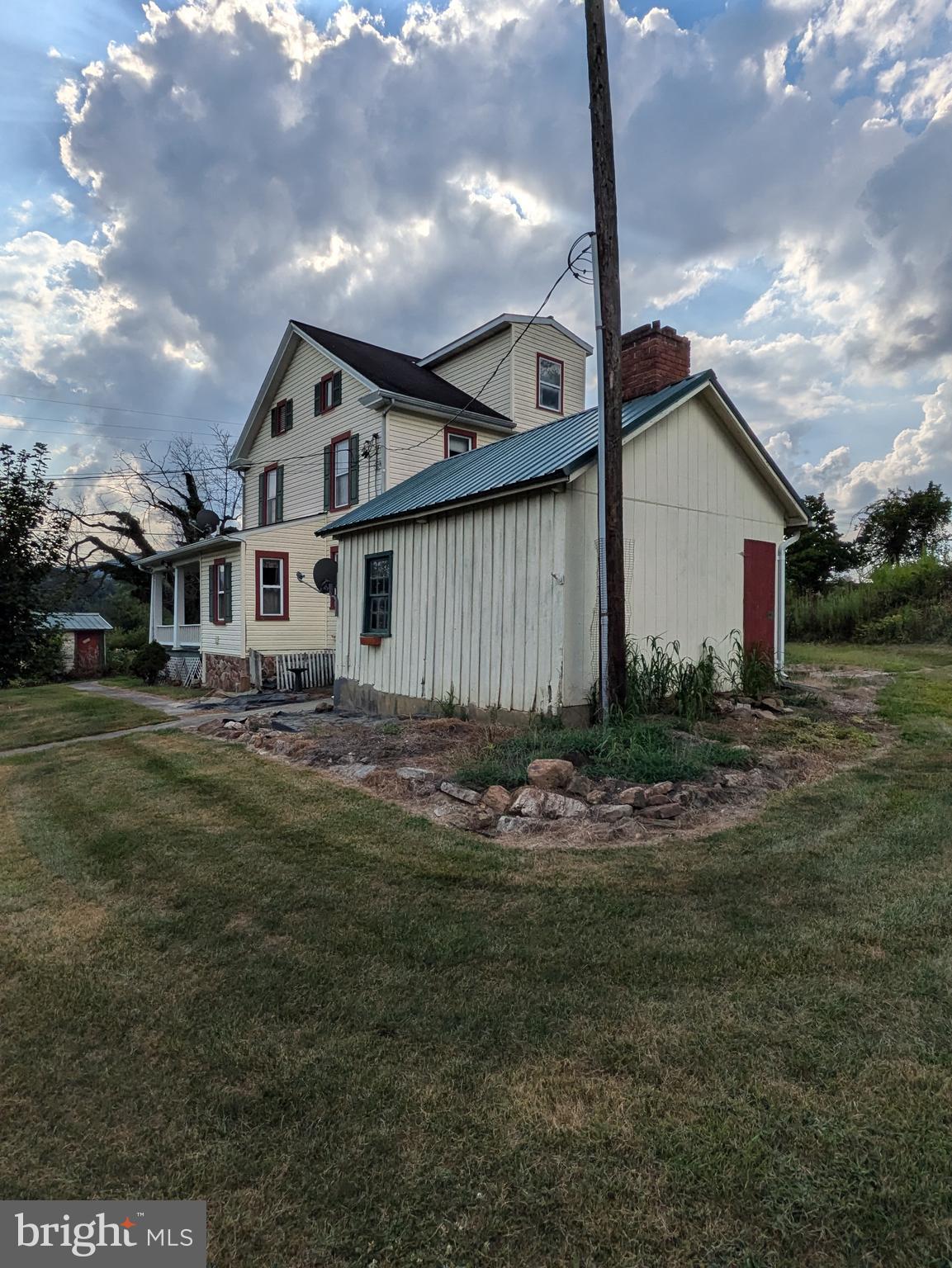 4977 WAGGONERS GAP ROAD