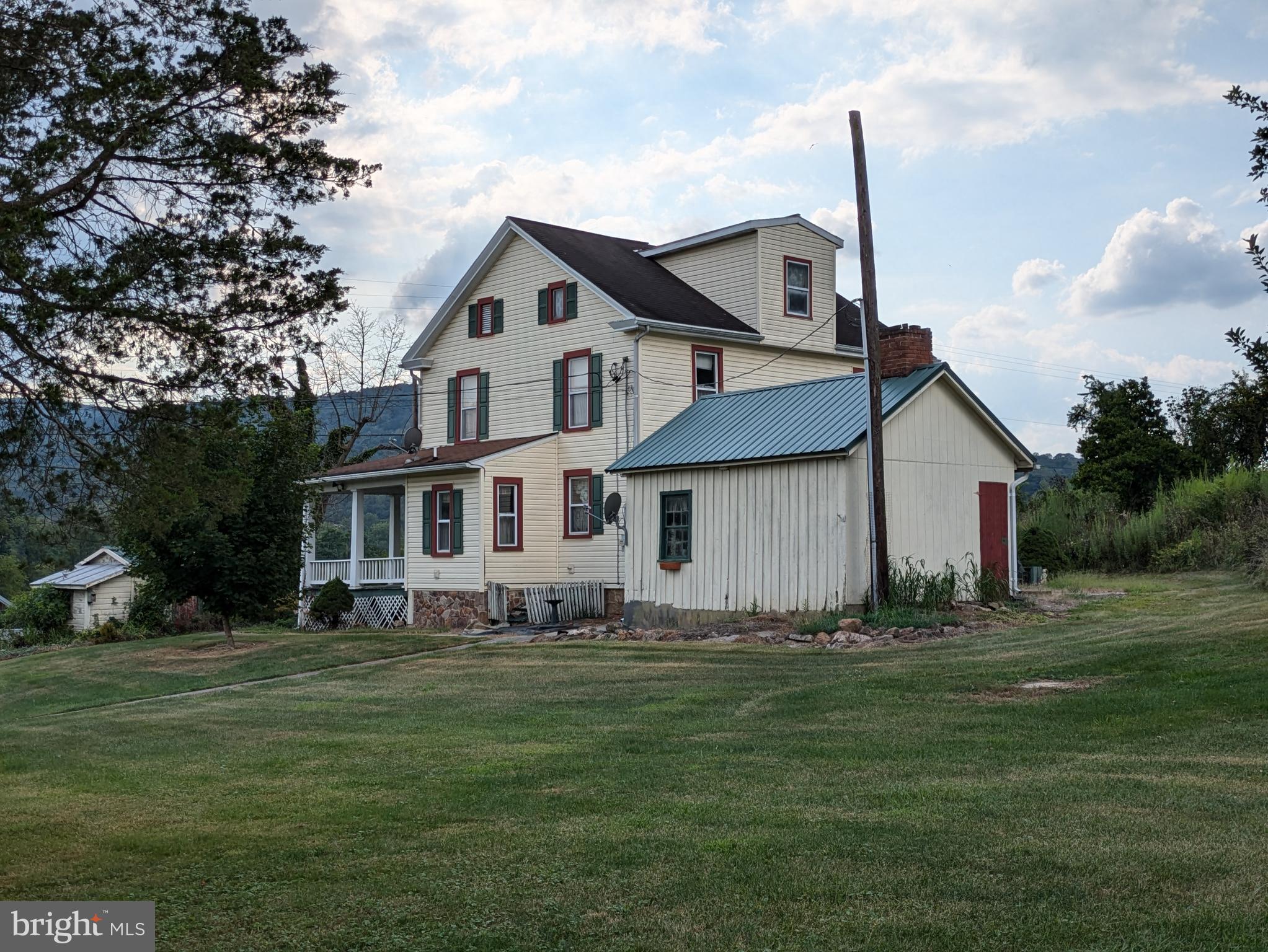 4977 WAGGONERS GAP ROAD