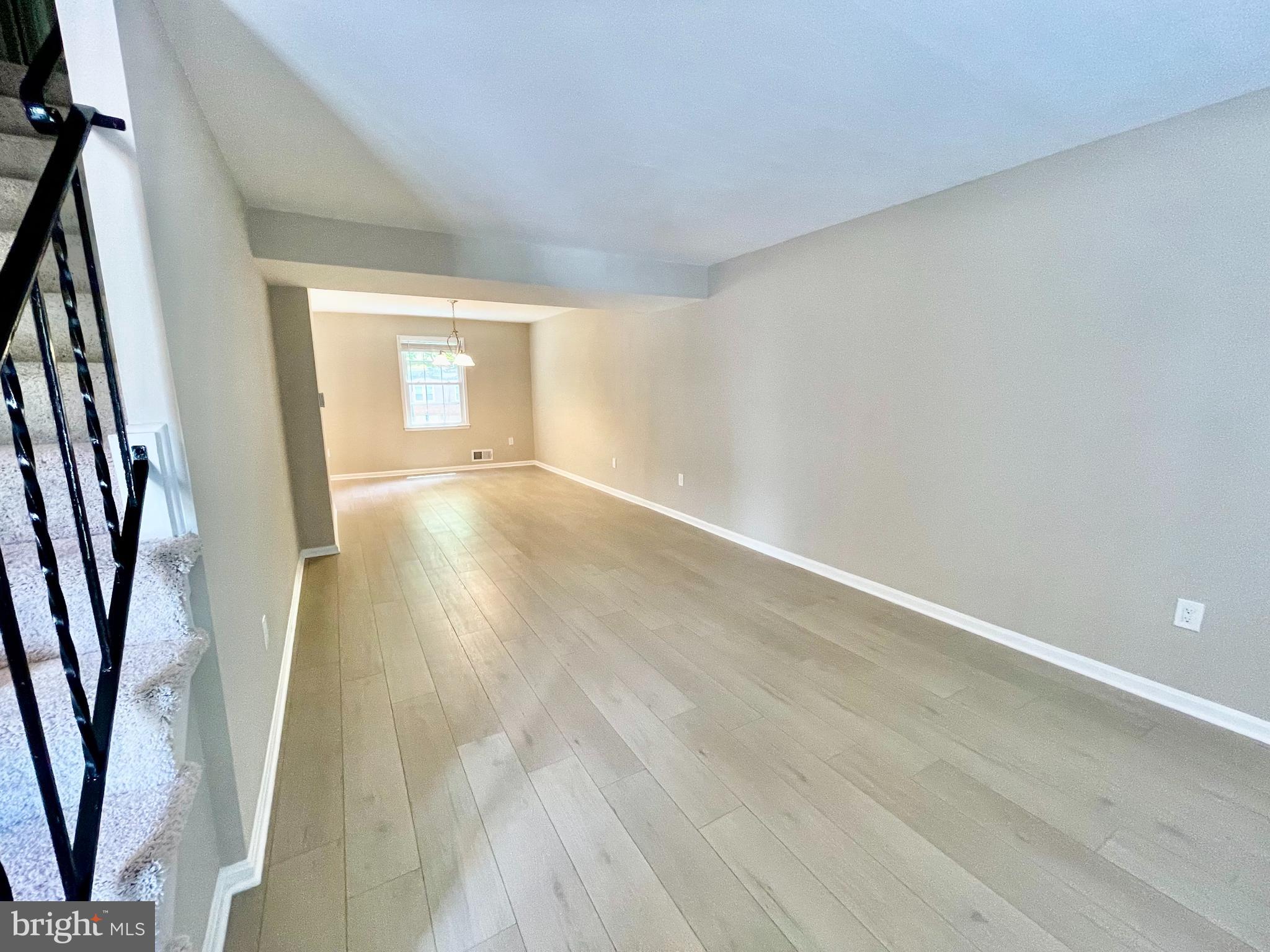 TOWNES OF ORANGE HUNT - Residential Lease