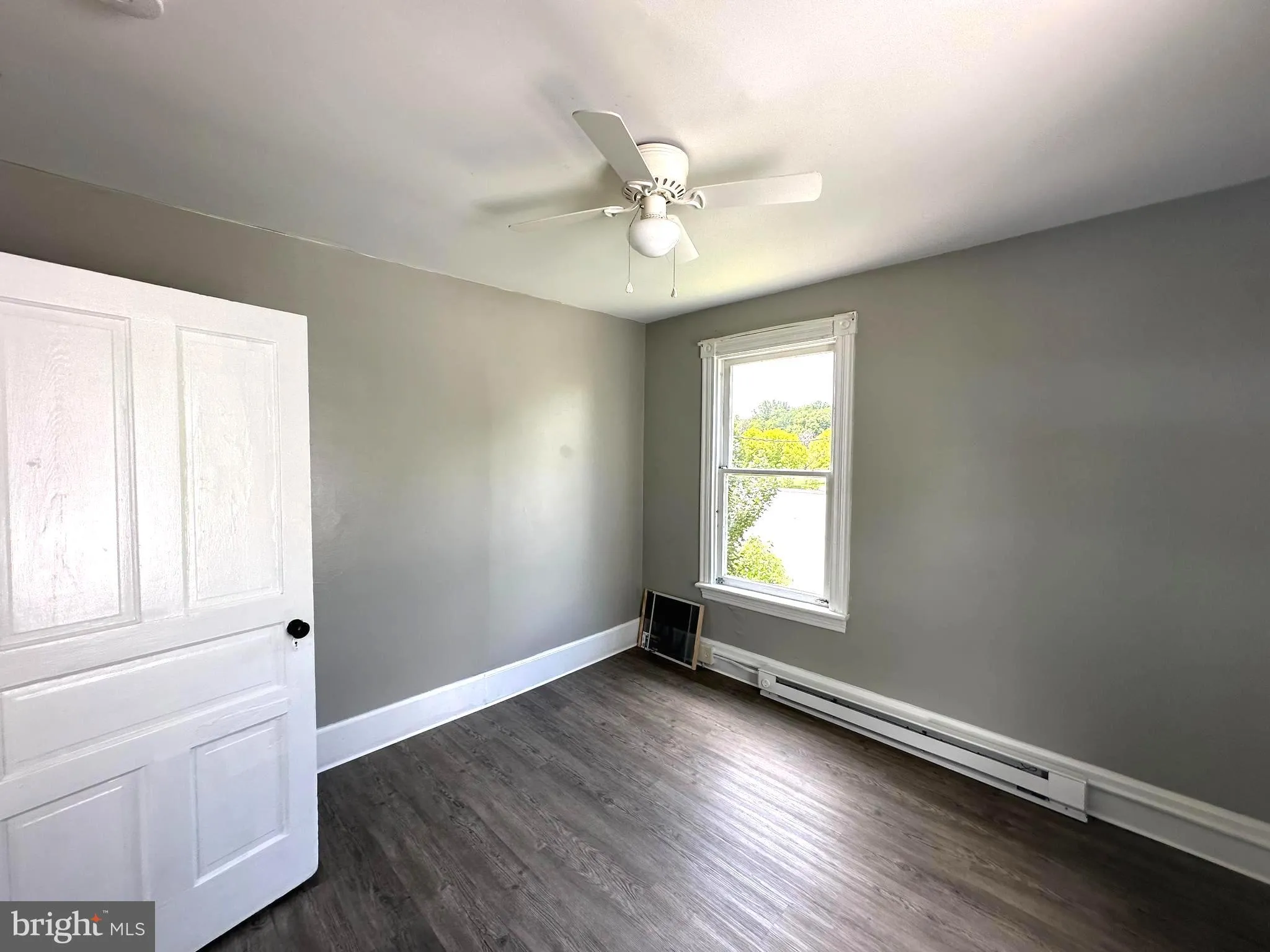 Hagerstown, Maryland 21740, United States, 3 Bedrooms Bedrooms, ,1 BathroomBathrooms,Residential,Pending,128289