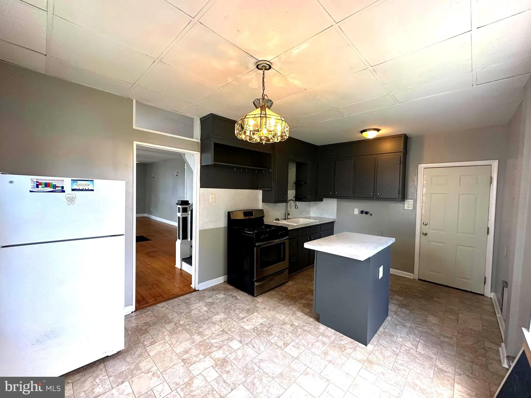 Hagerstown, Maryland 21740, United States, 3 Bedrooms Bedrooms, ,1 BathroomBathrooms,Residential,Pending,128289