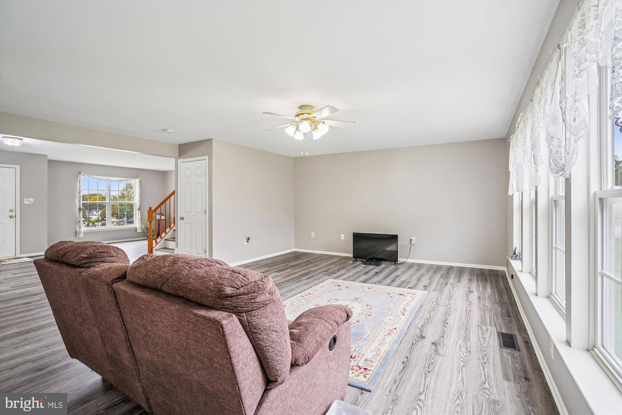 ENGLAND RUN NORTH - Residential