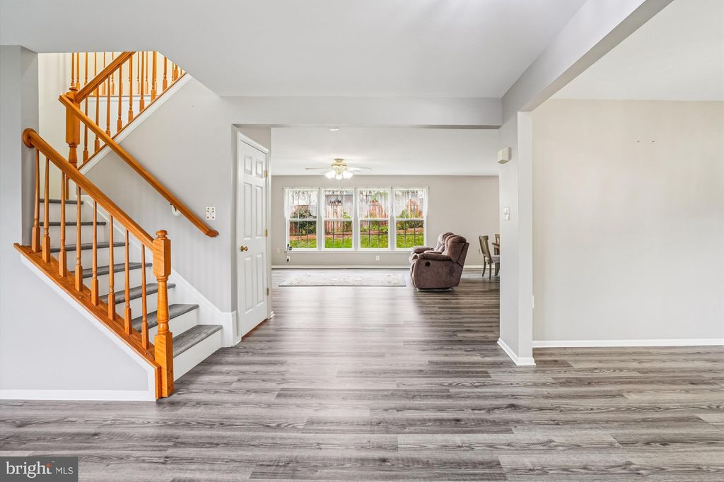 Photo of 1 Shale Court, FREDERICKSBURG, VA 22406 (MLS # VAST2043502)