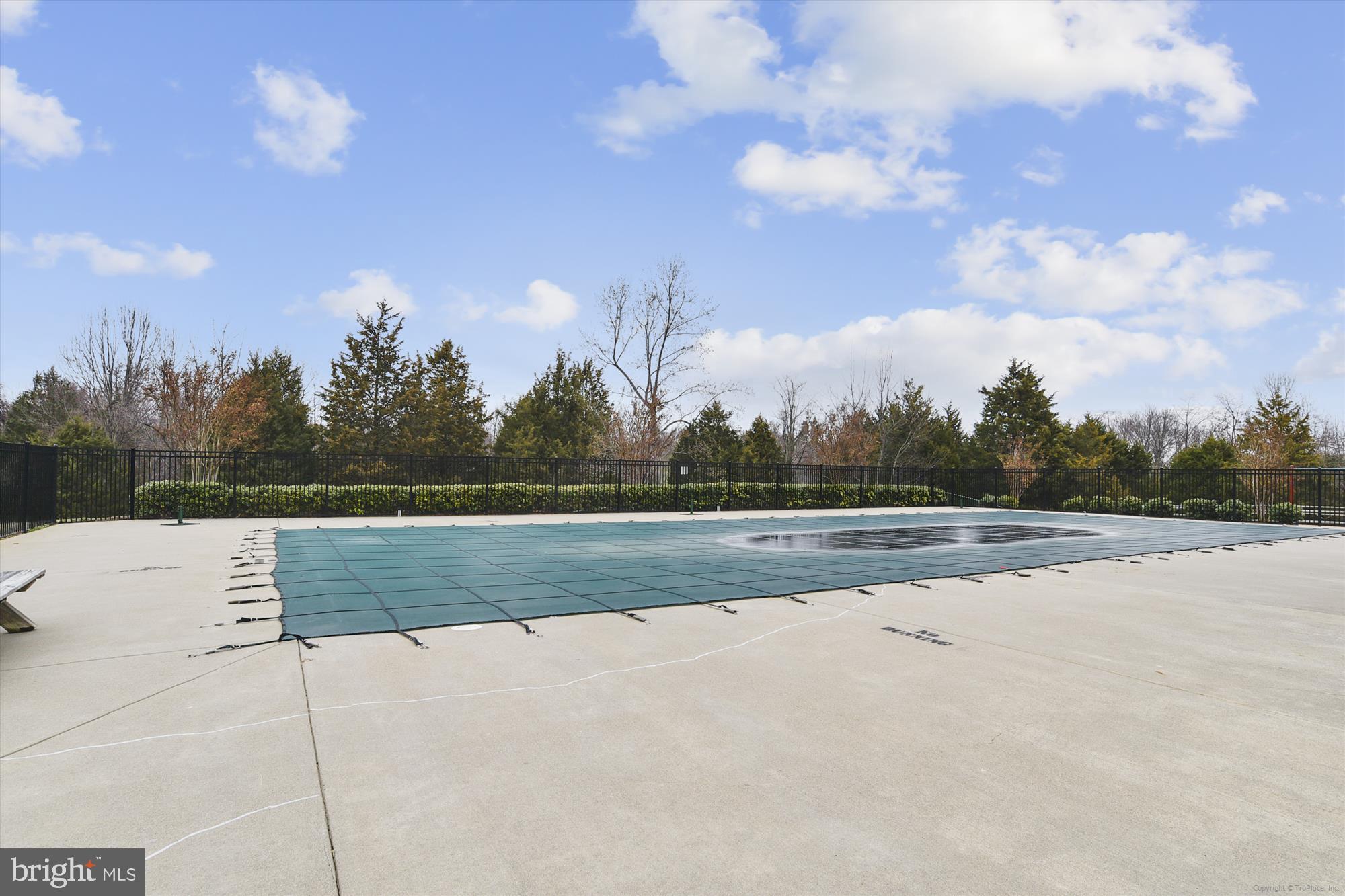 ENGLAND RUN NORTH - Residential