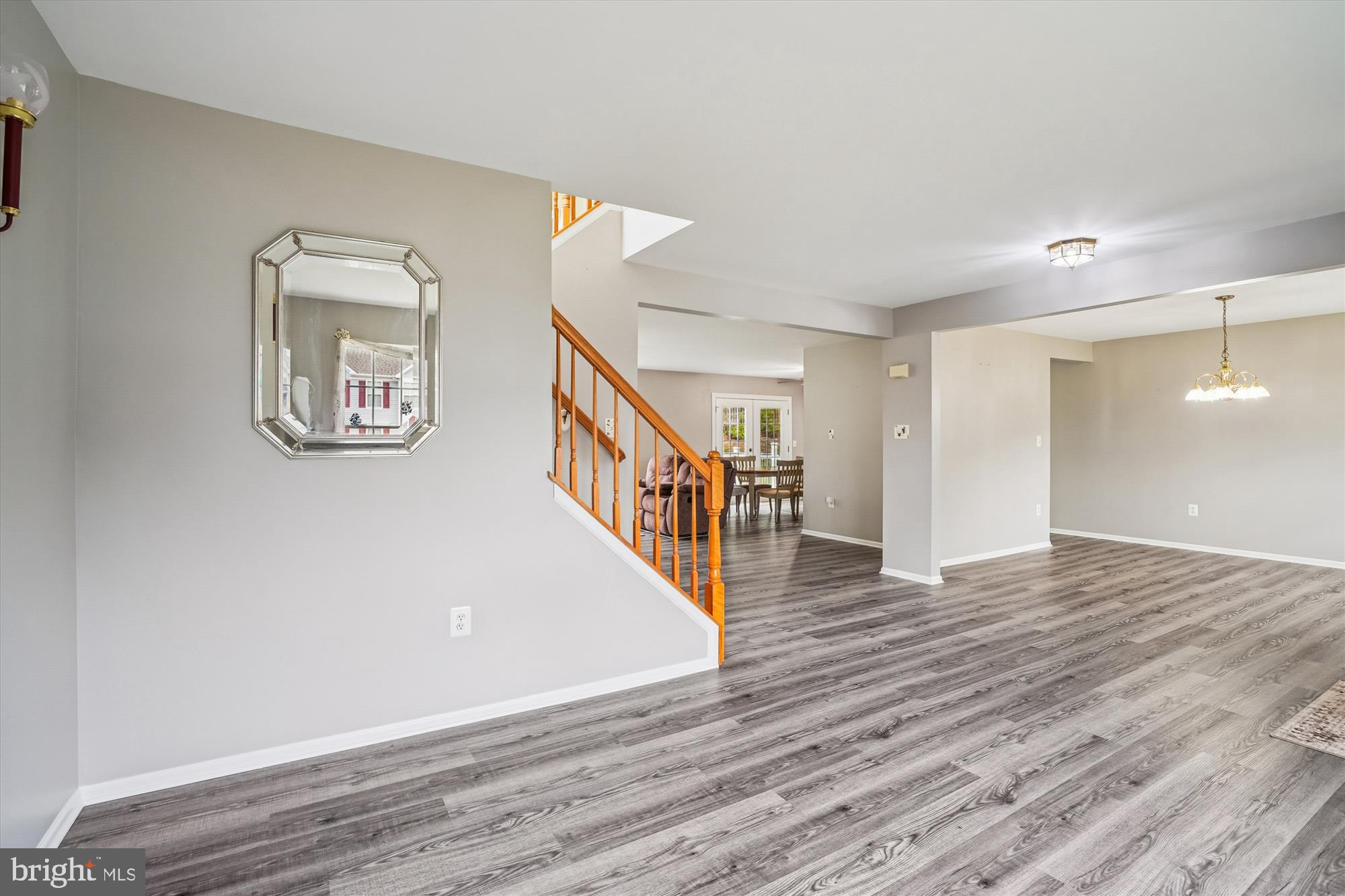 ENGLAND RUN NORTH - Residential