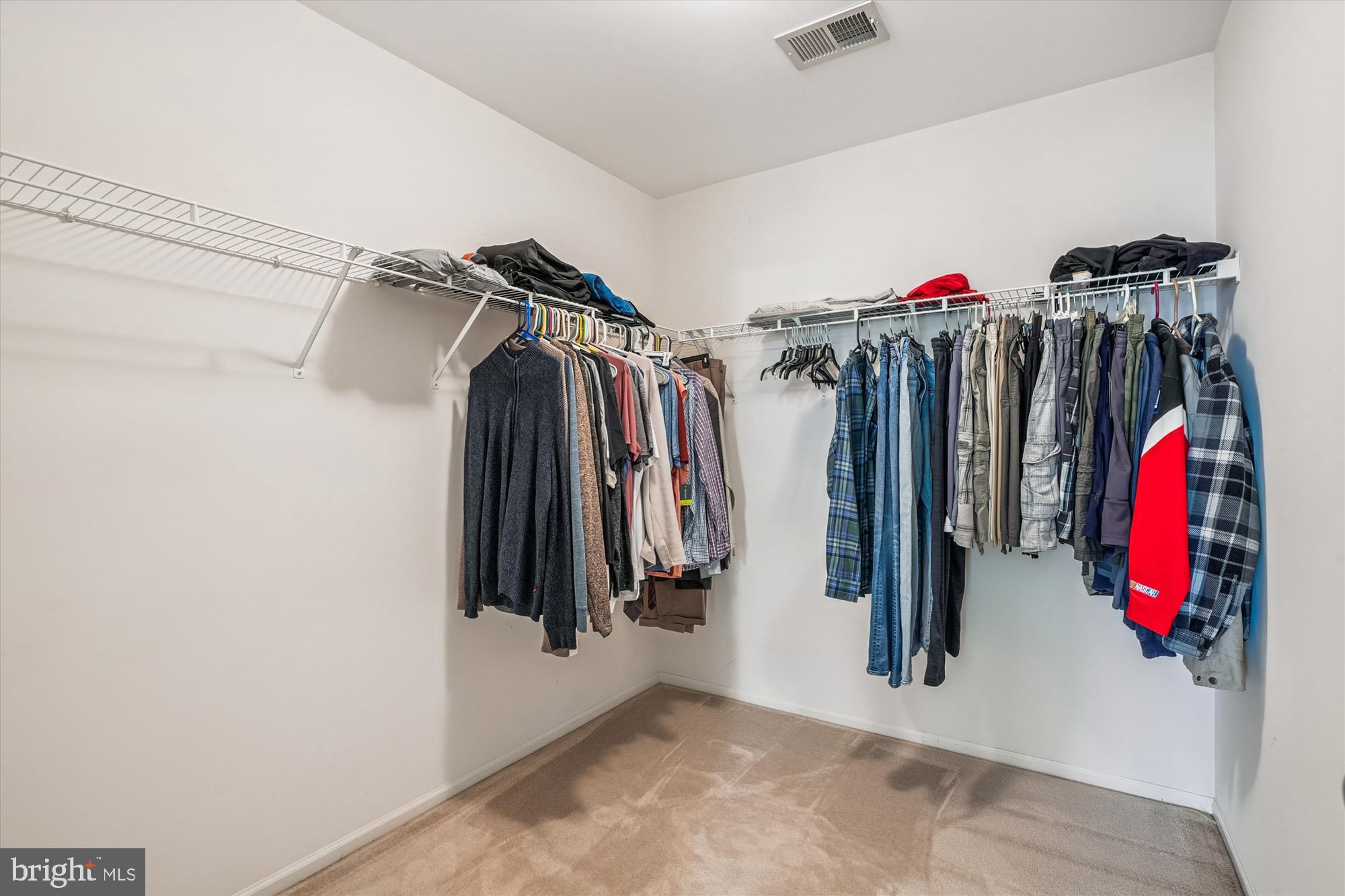 ENGLAND RUN NORTH - Residential