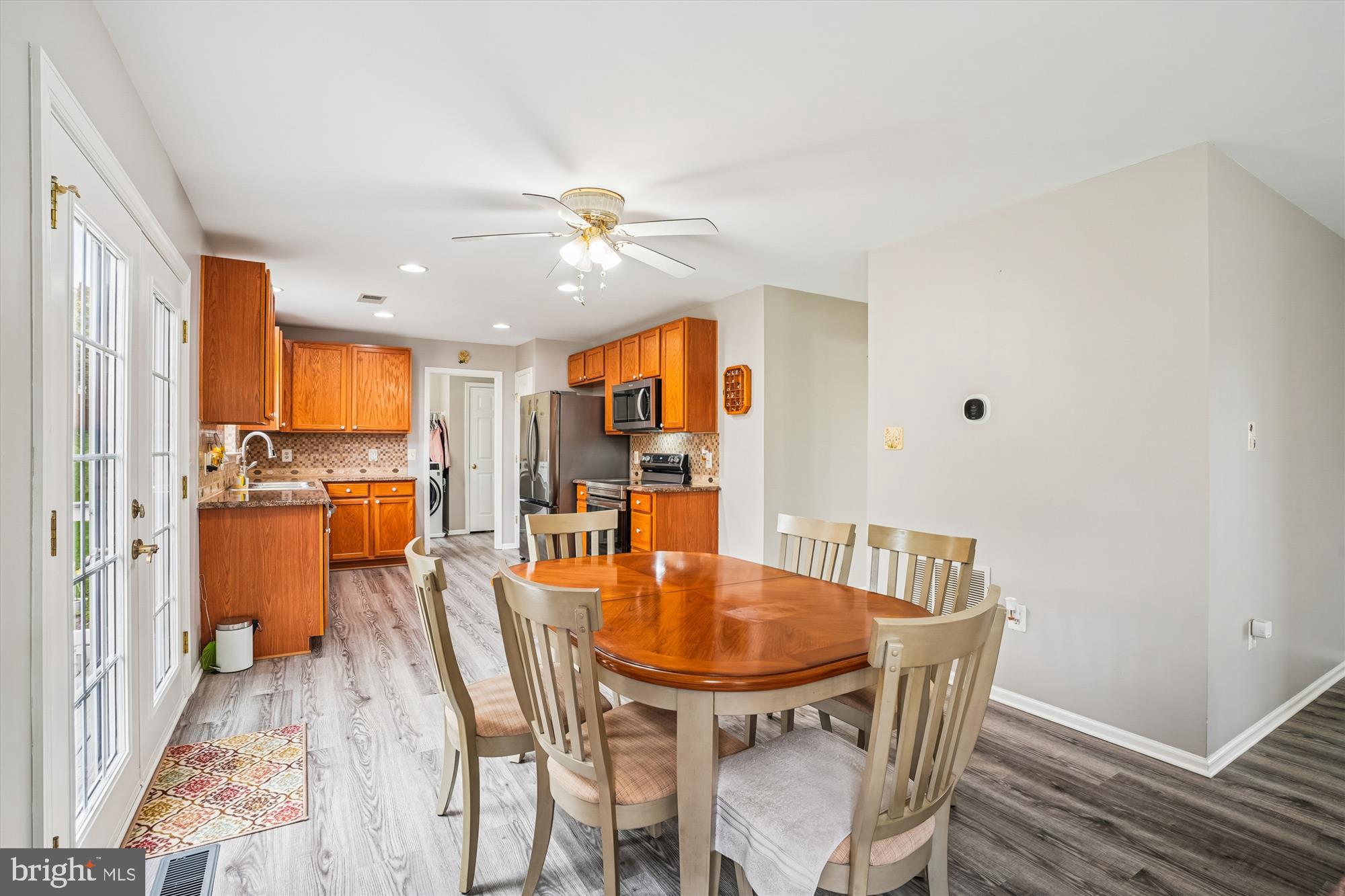 ENGLAND RUN NORTH - Residential