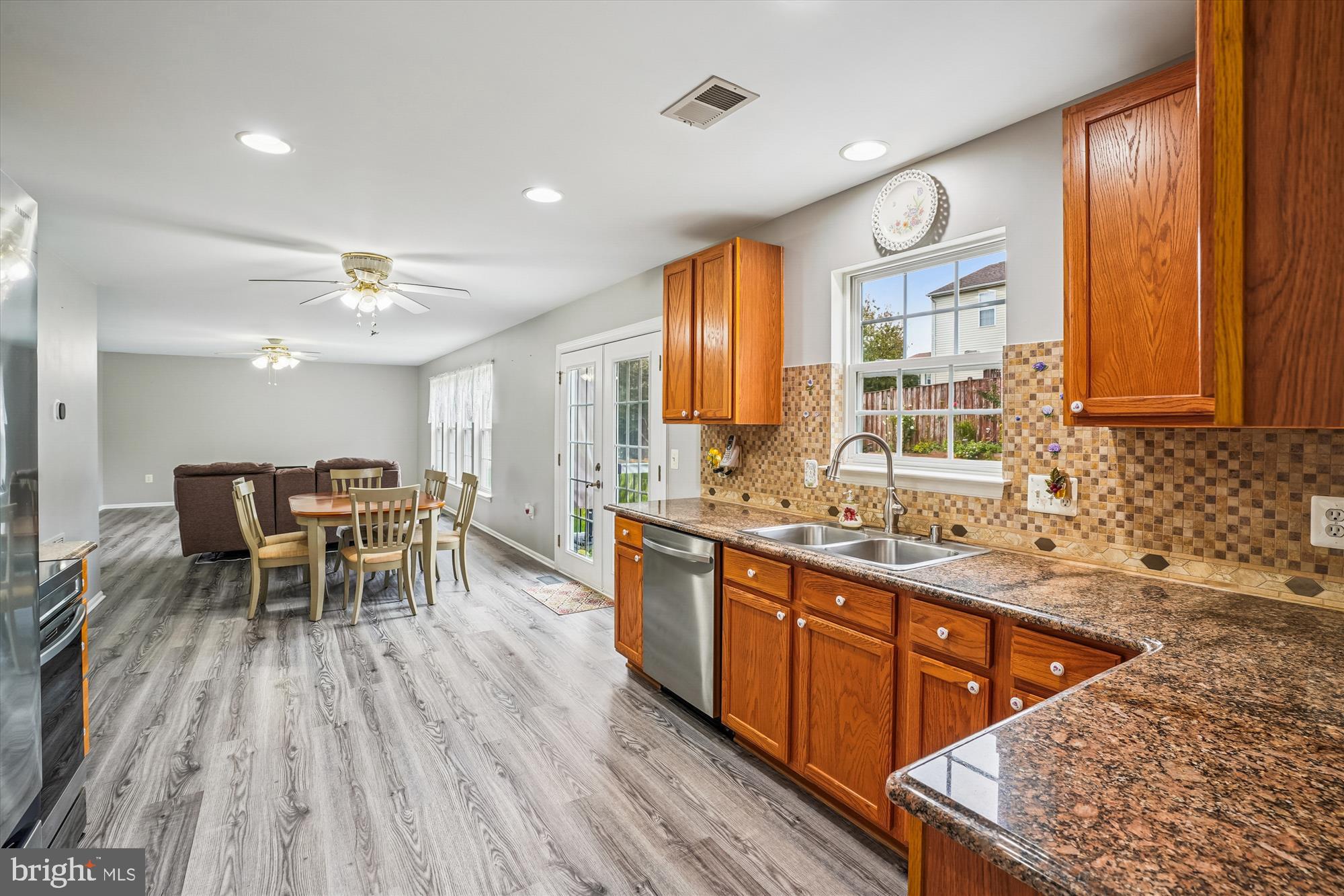 ENGLAND RUN NORTH - Residential