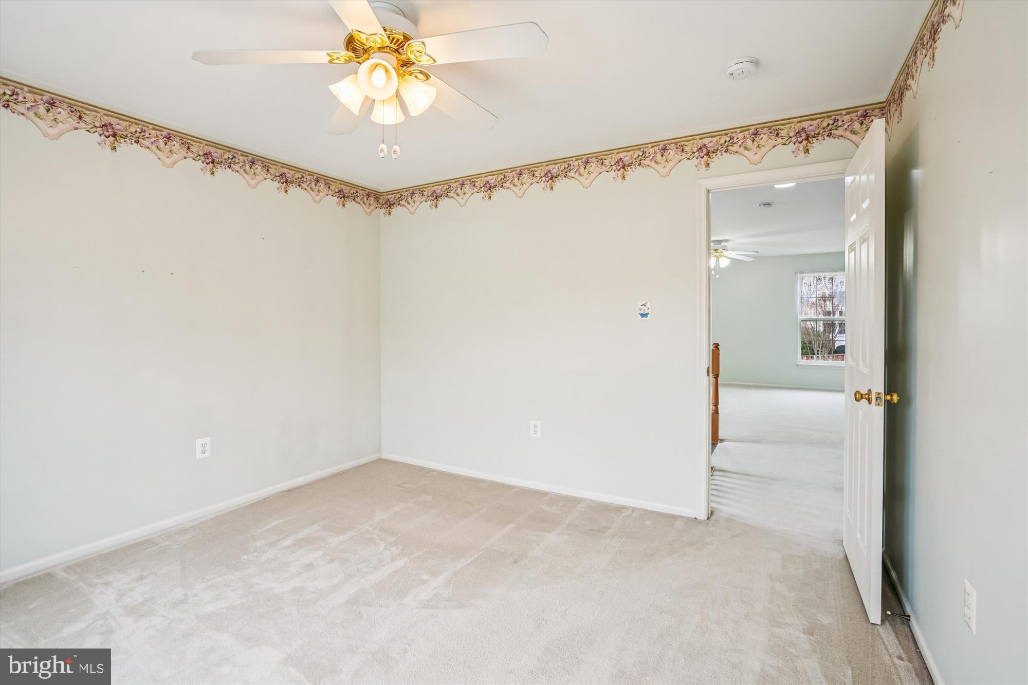 ENGLAND RUN NORTH - Residential