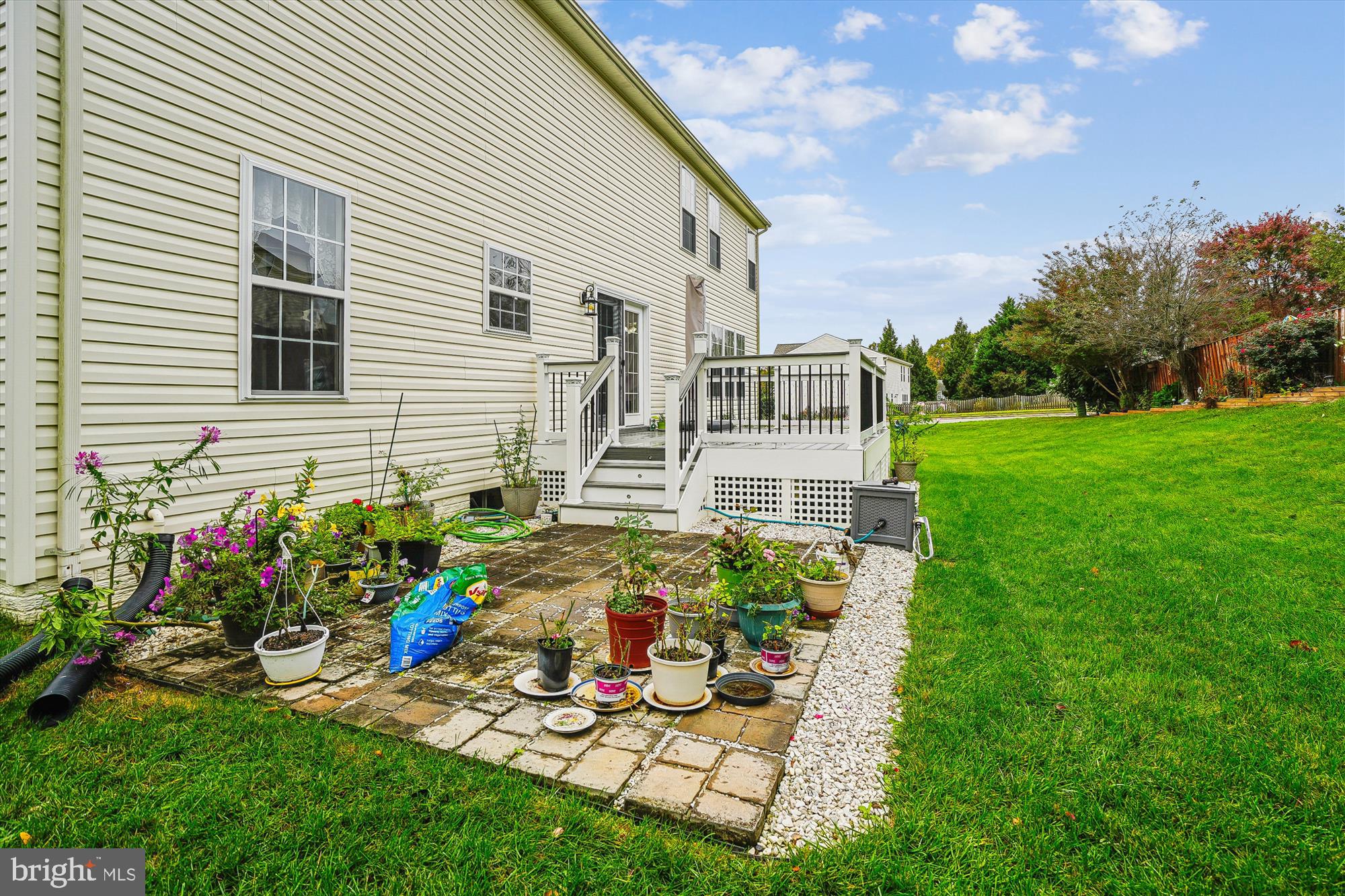 ENGLAND RUN NORTH - Residential