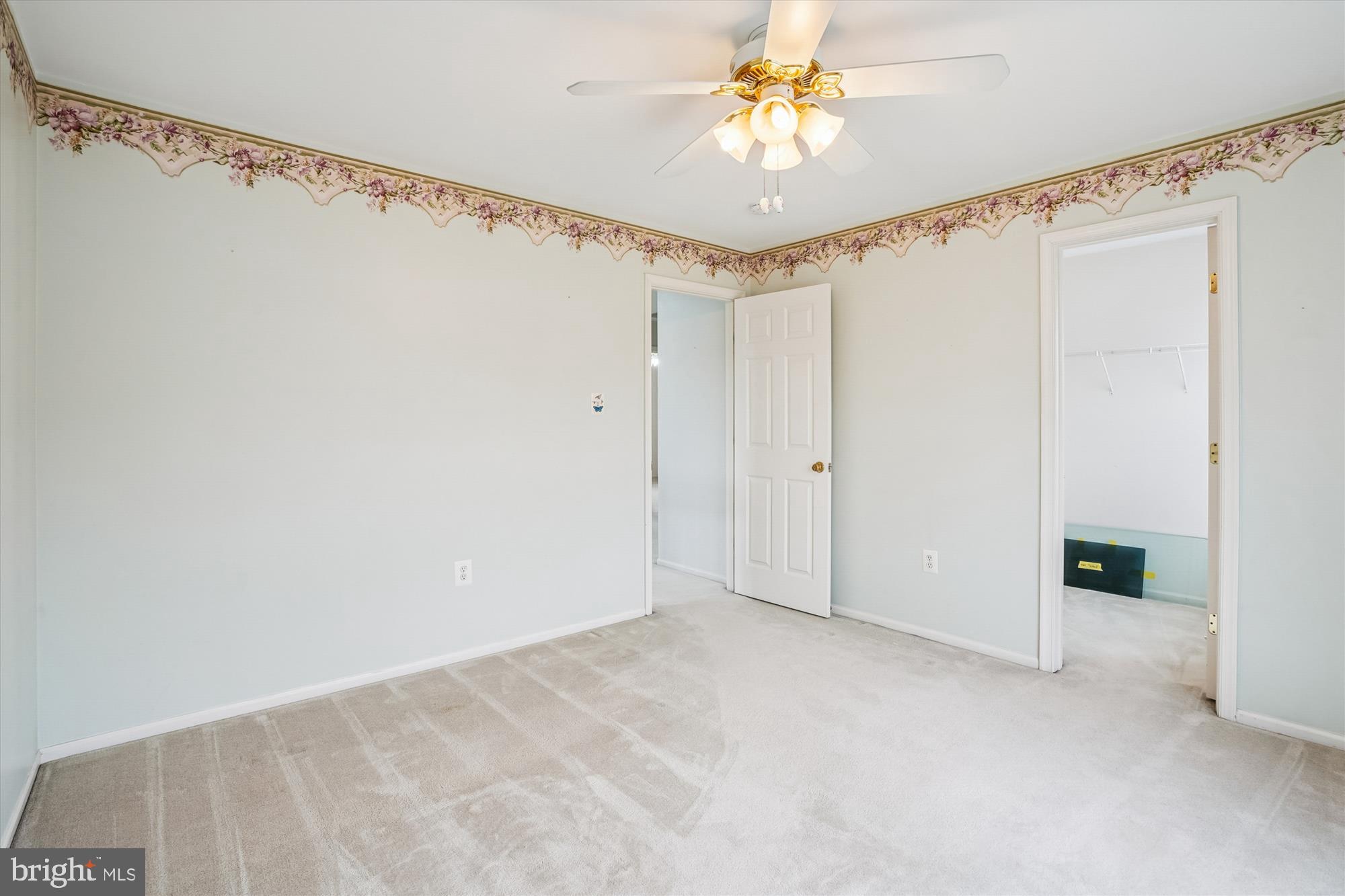 ENGLAND RUN NORTH - Residential