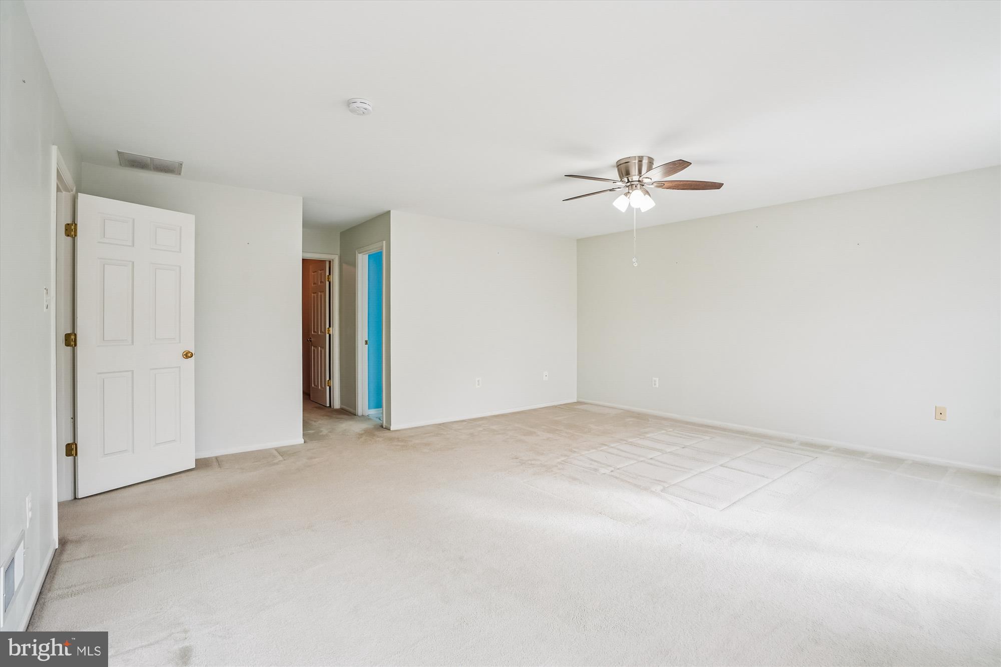 ENGLAND RUN NORTH - Residential