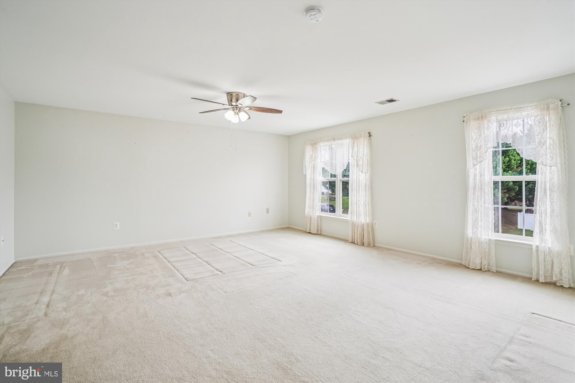 ENGLAND RUN NORTH - Residential