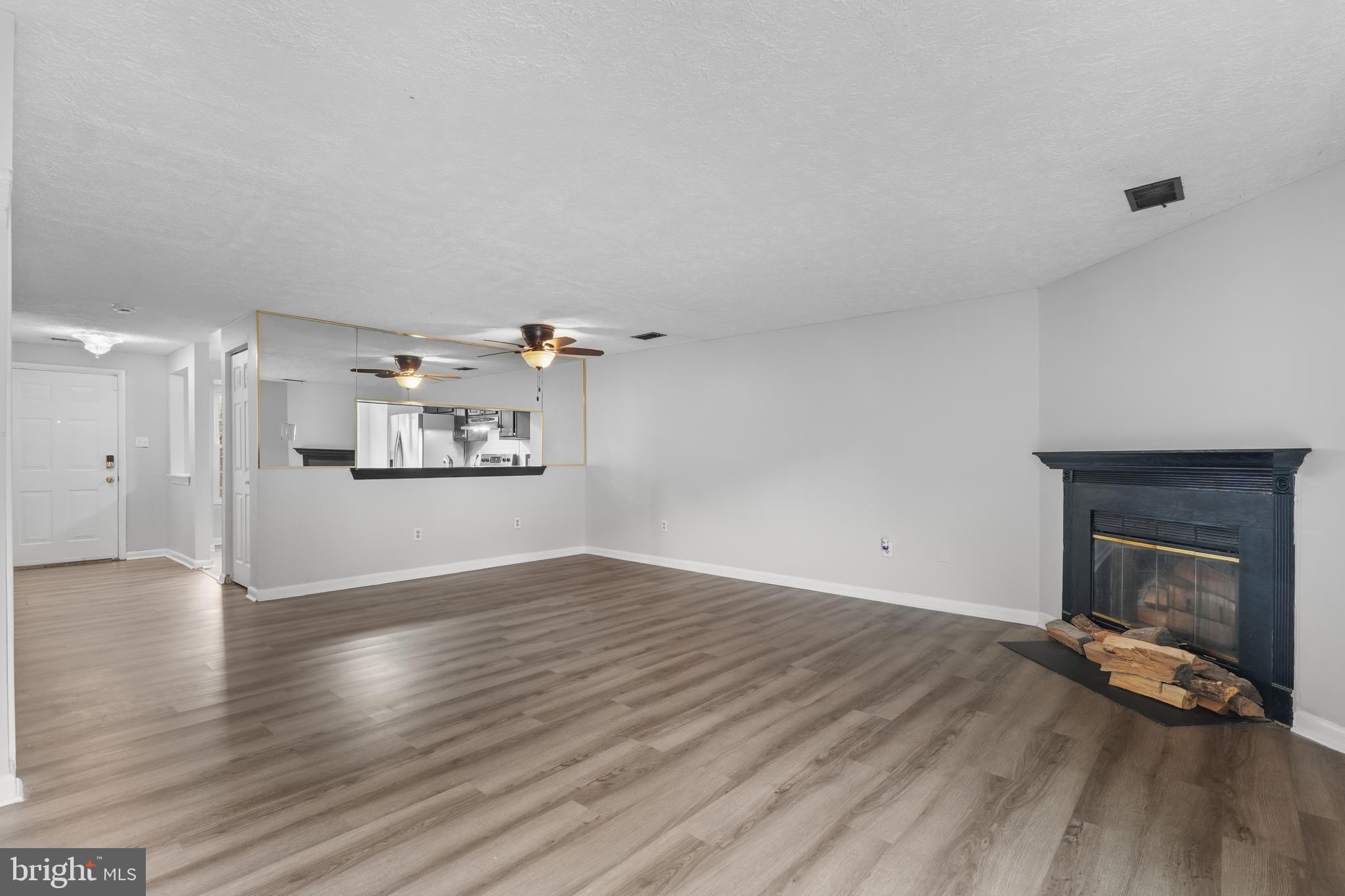 FORESTVILLE PARK - Residential