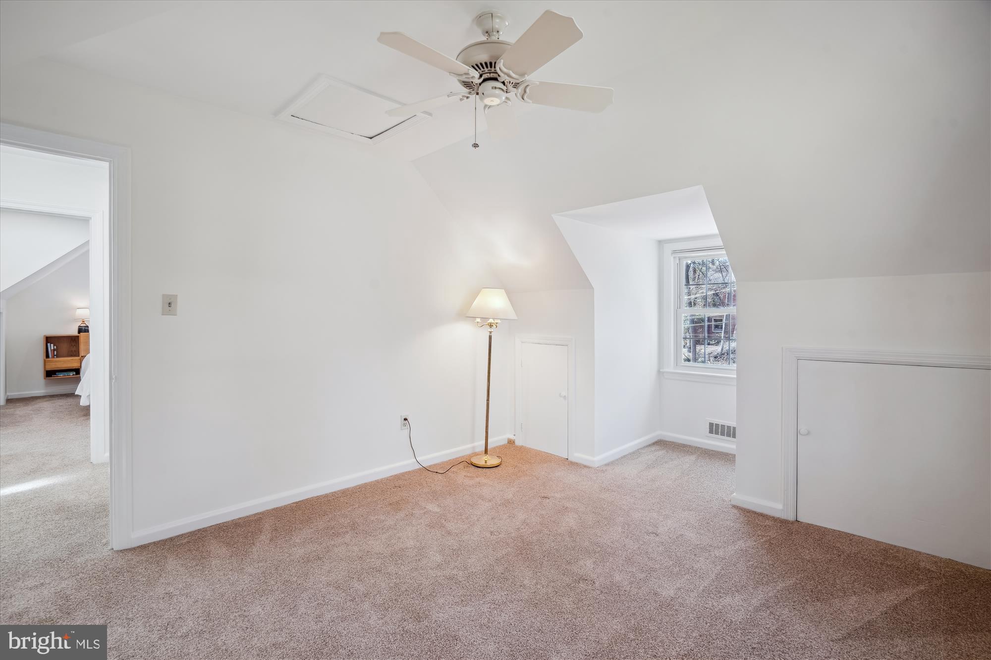 MAPLEWOOD - Residential