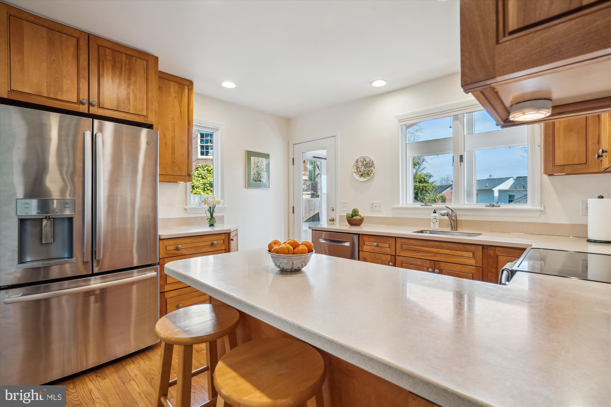 MAPLEWOOD - Residential