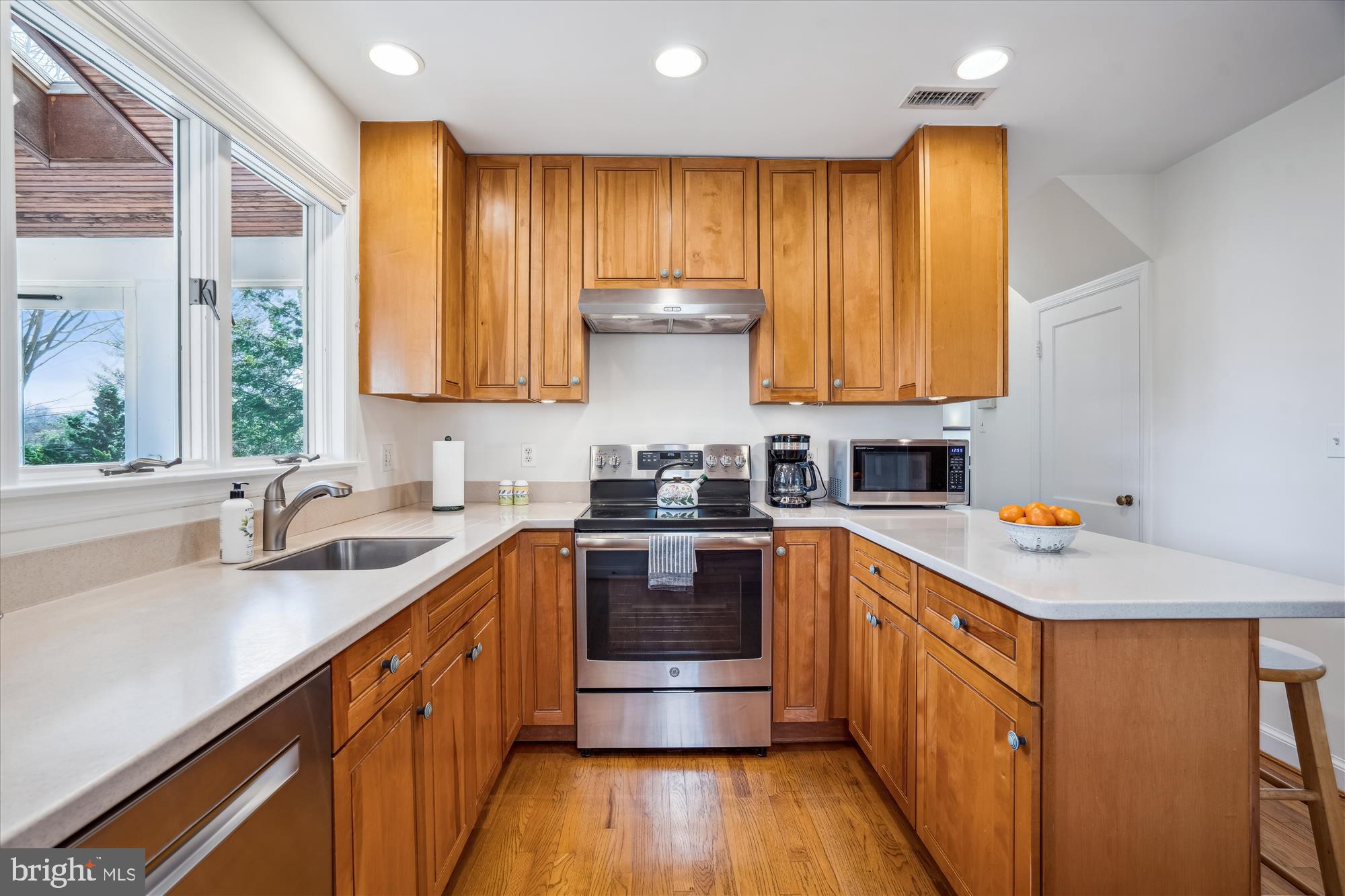 MAPLEWOOD - Residential