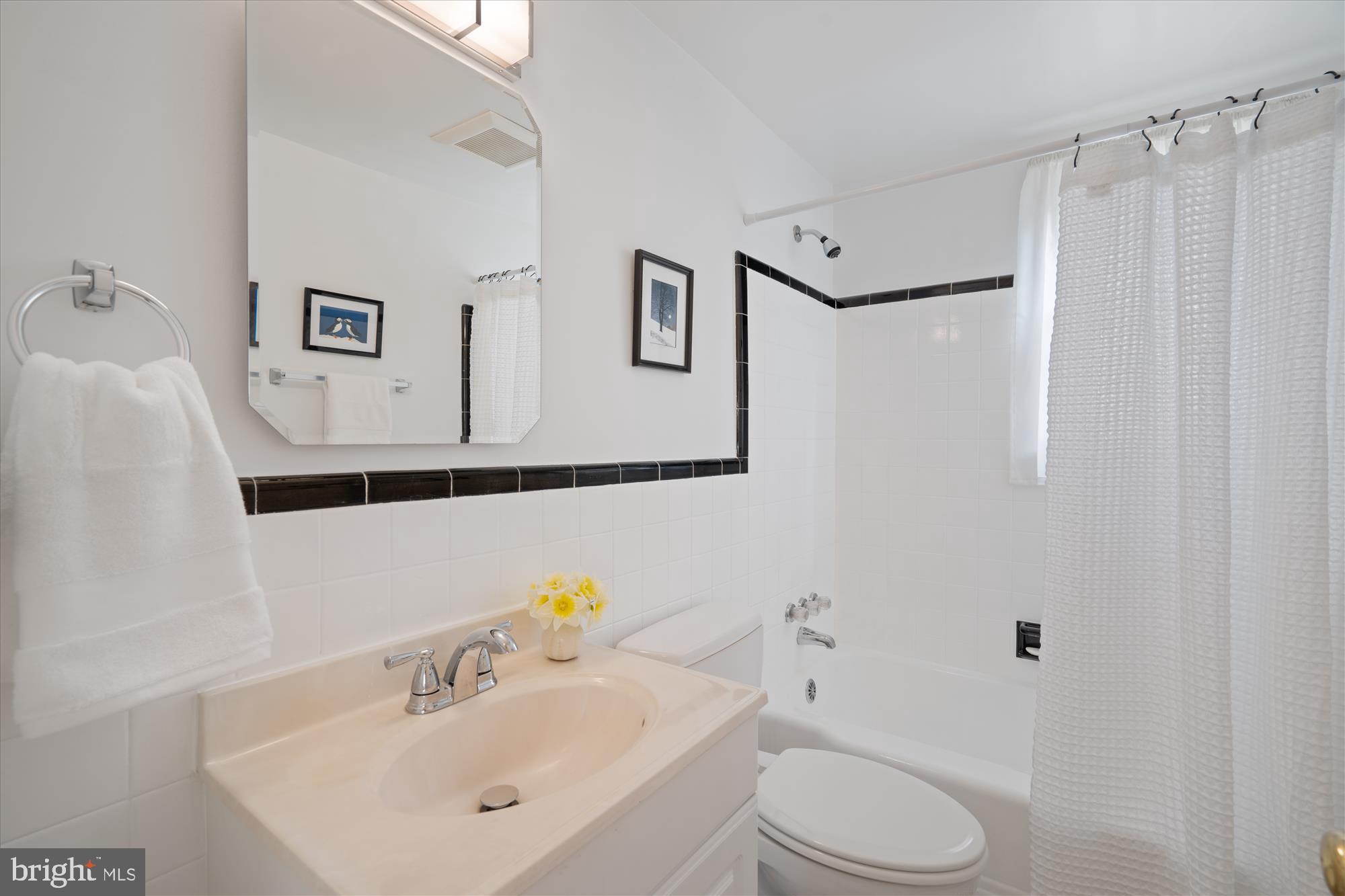 MAPLEWOOD - Residential