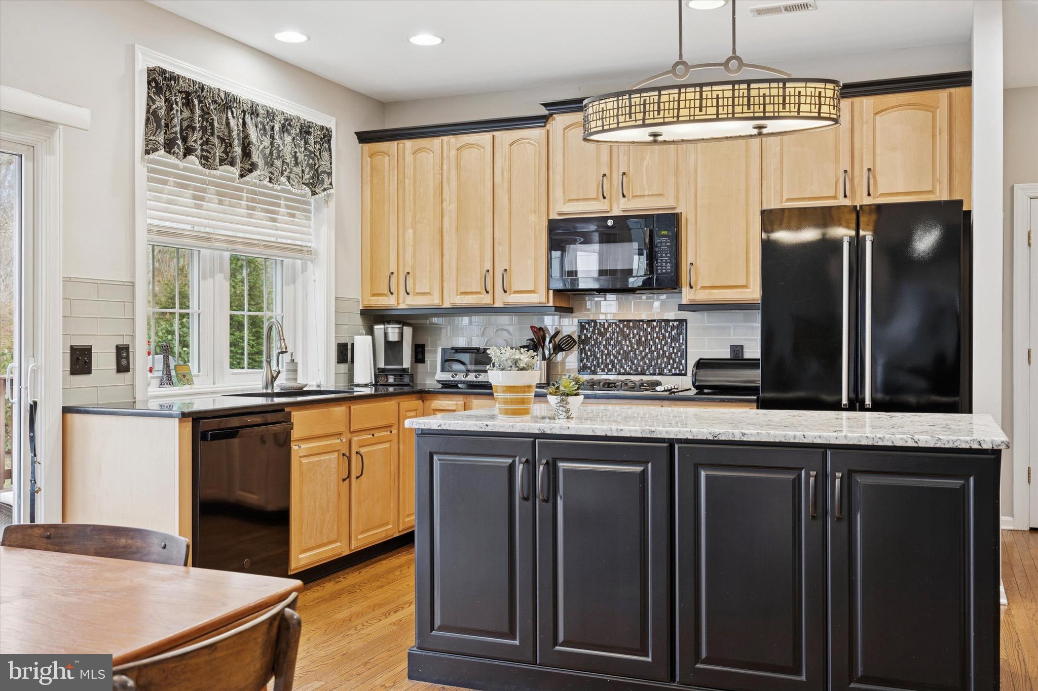 CHESTNUT CREEK - Residential