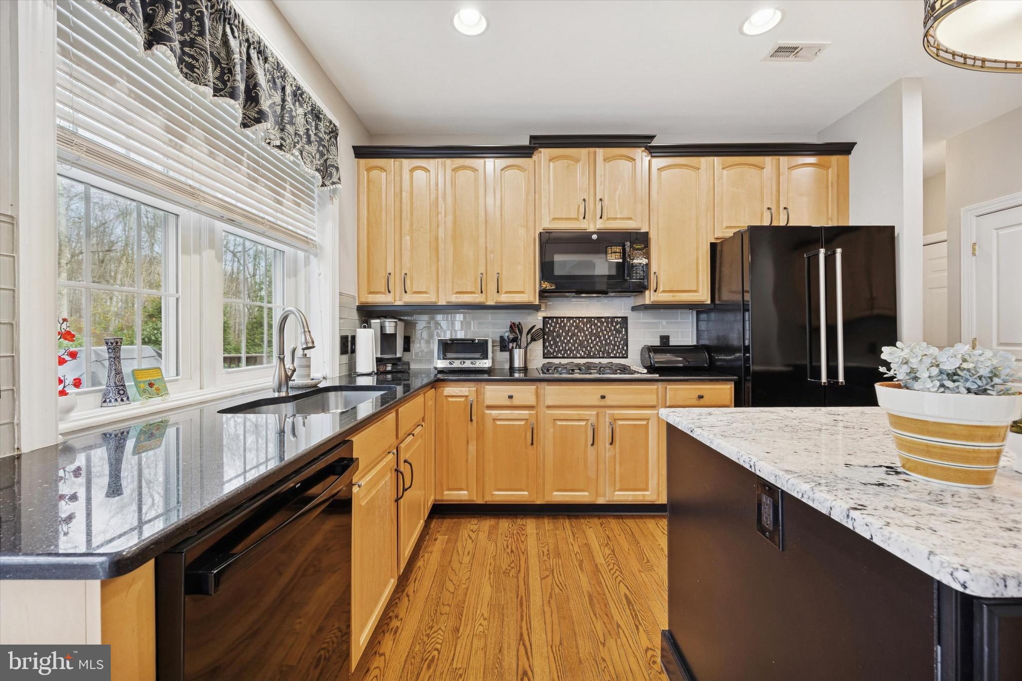 CHESTNUT CREEK - Residential