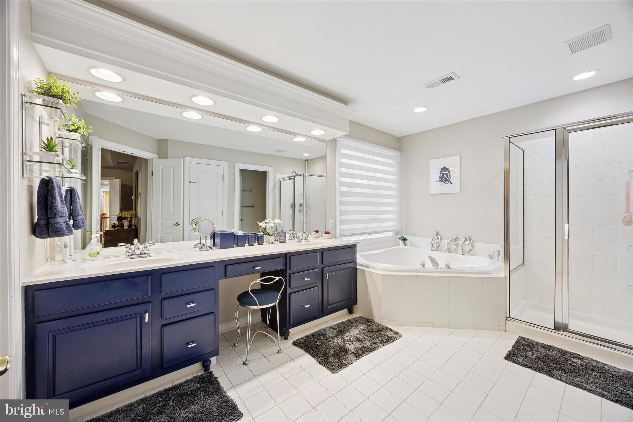 CHESTNUT CREEK - Residential