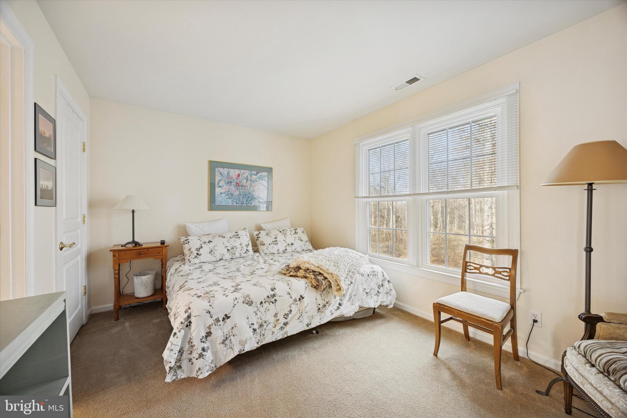 CHESTNUT CREEK - Residential