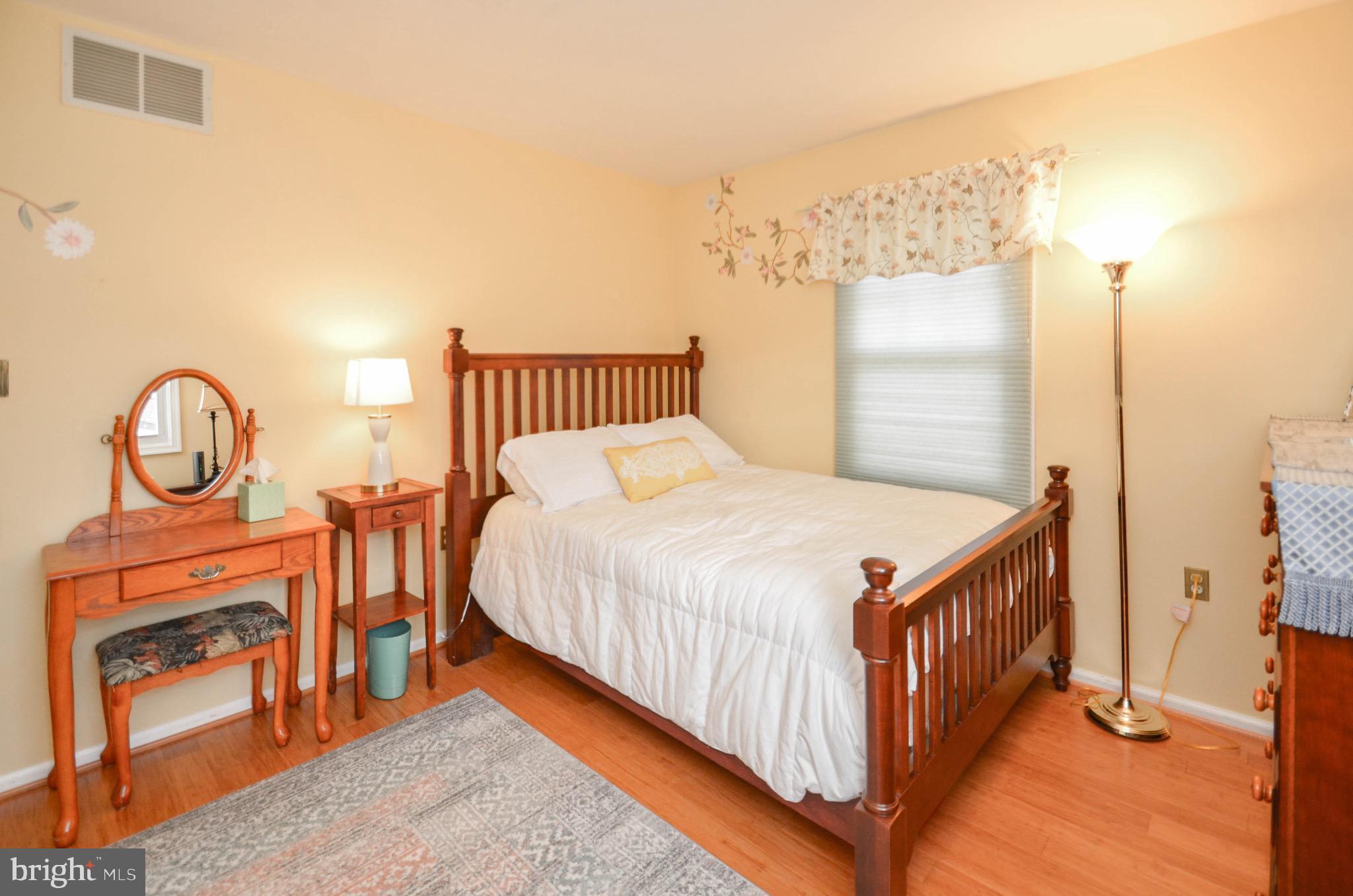 PRESIDENTIAL VILLAGE - Residential