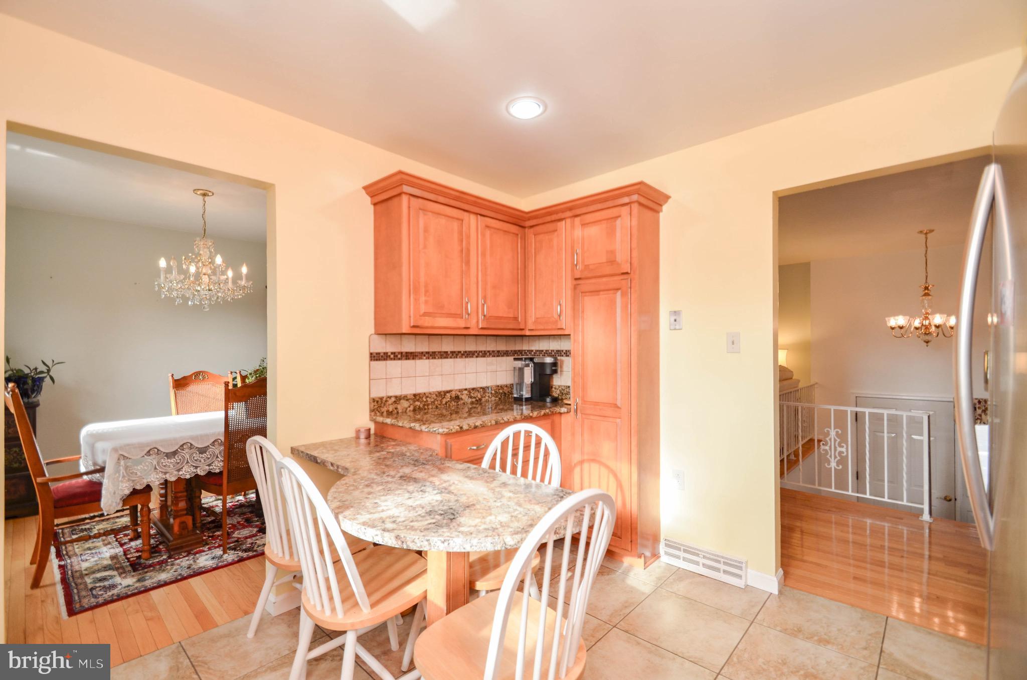 PRESIDENTIAL VILLAGE - Residential