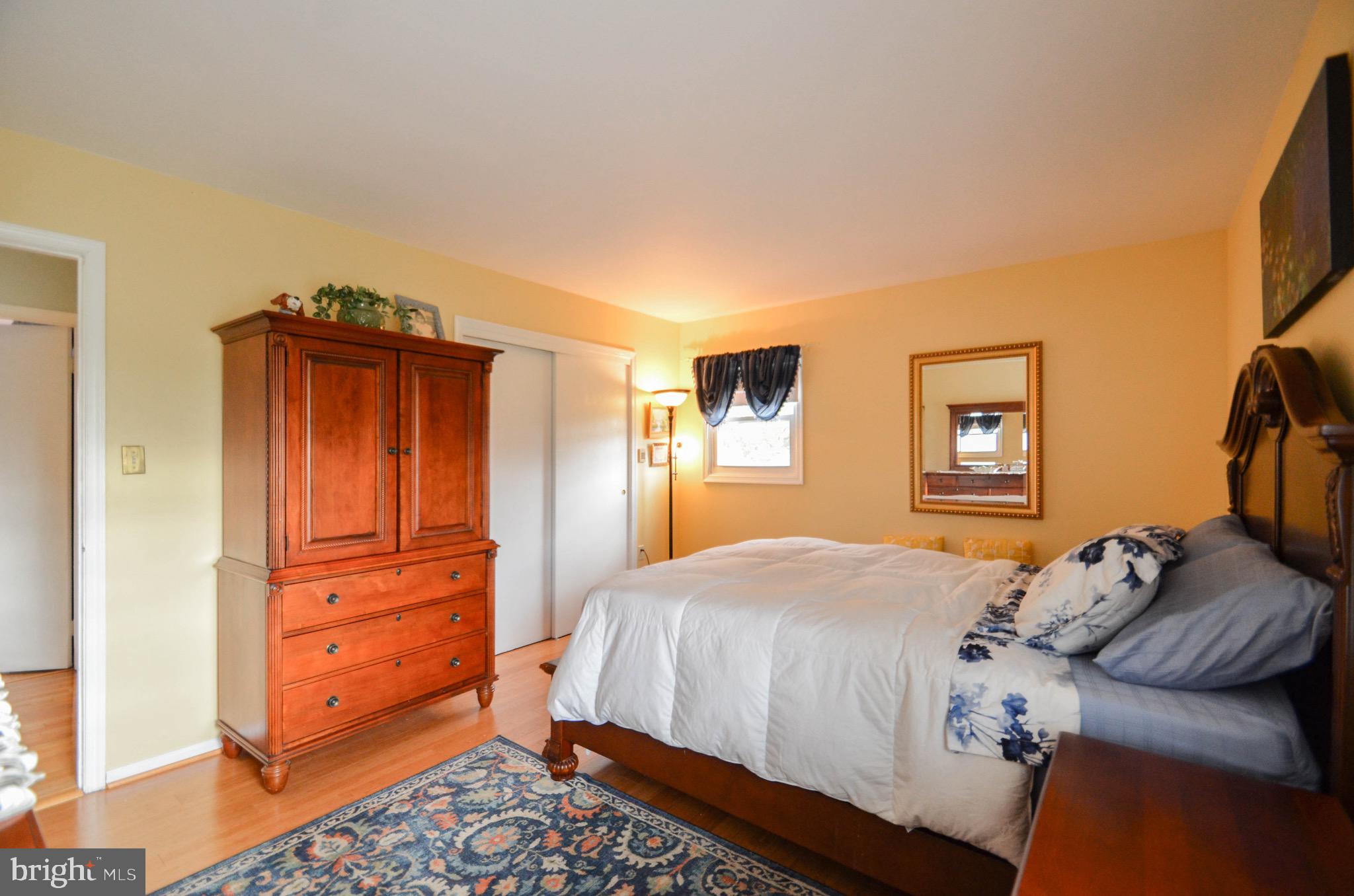 PRESIDENTIAL VILLAGE - Residential