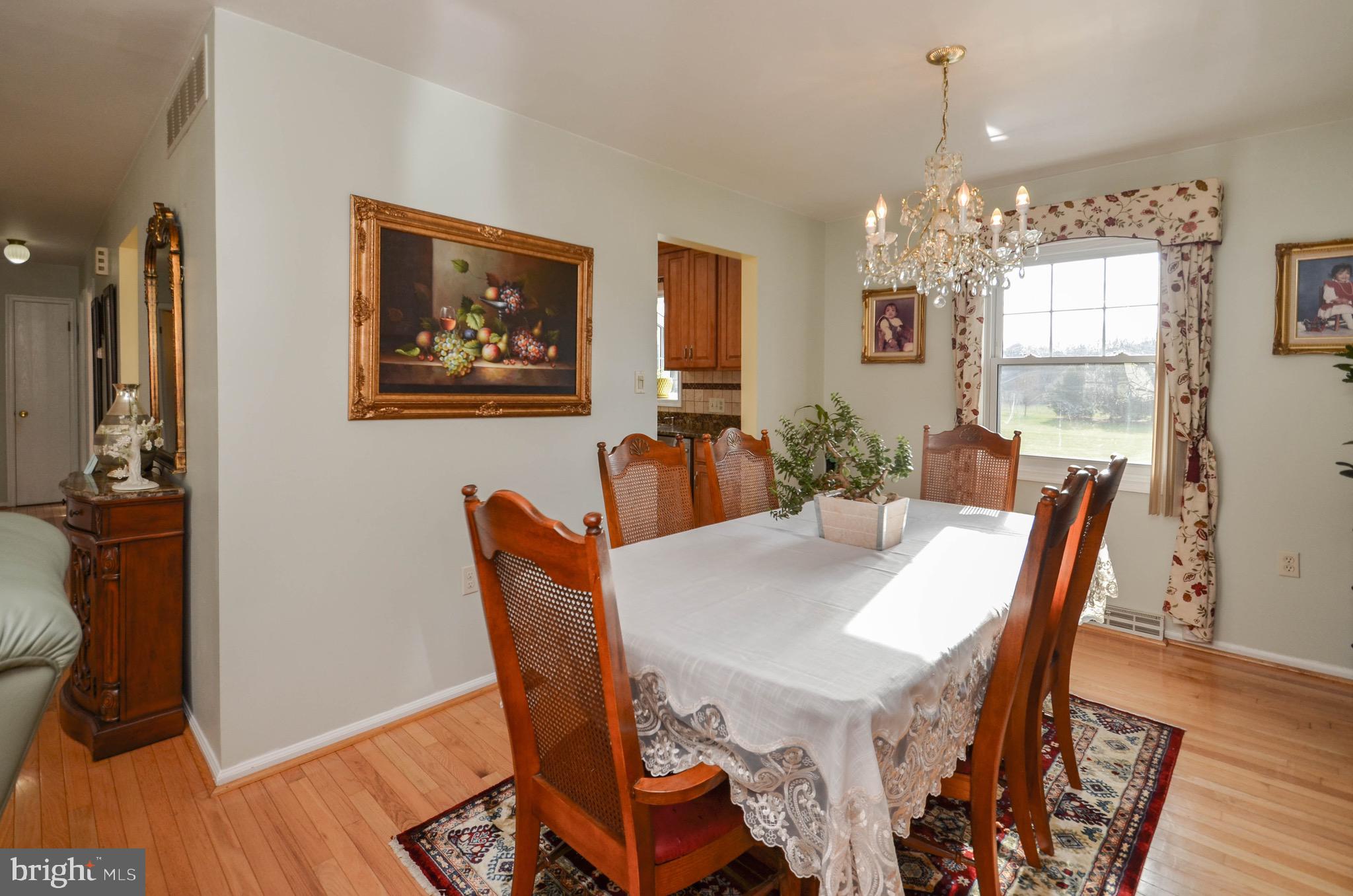 PRESIDENTIAL VILLAGE - Residential