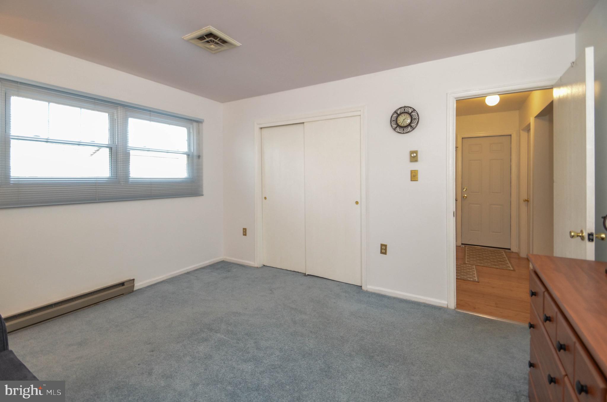 PRESIDENTIAL VILLAGE - Residential