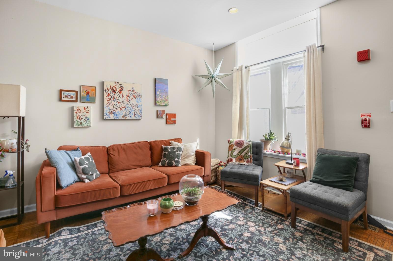 QUEEN VILLAGE - Residential Lease