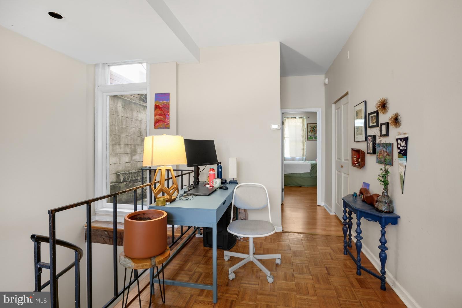 QUEEN VILLAGE - Residential Lease