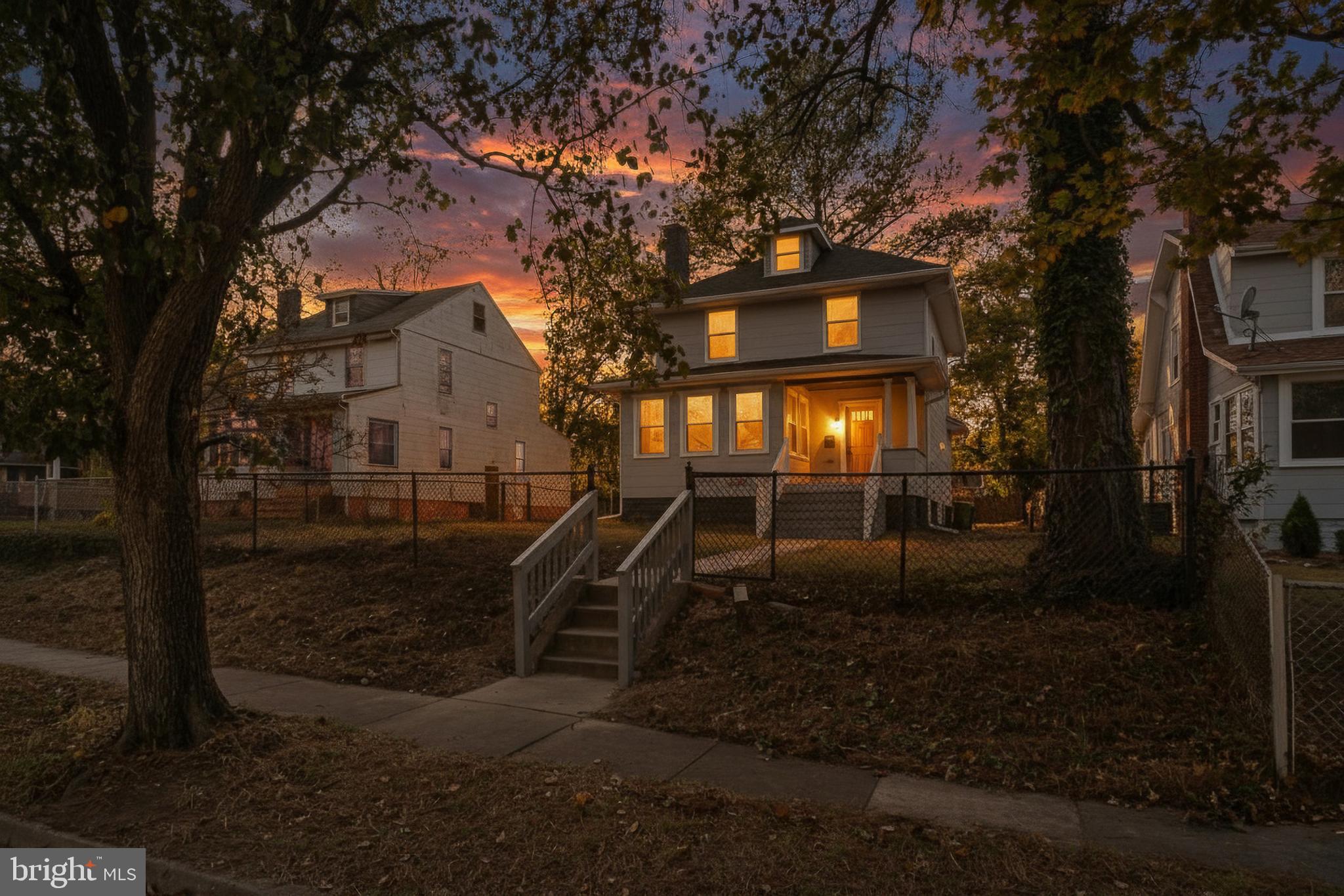 KENILWORTH PARK - Residential