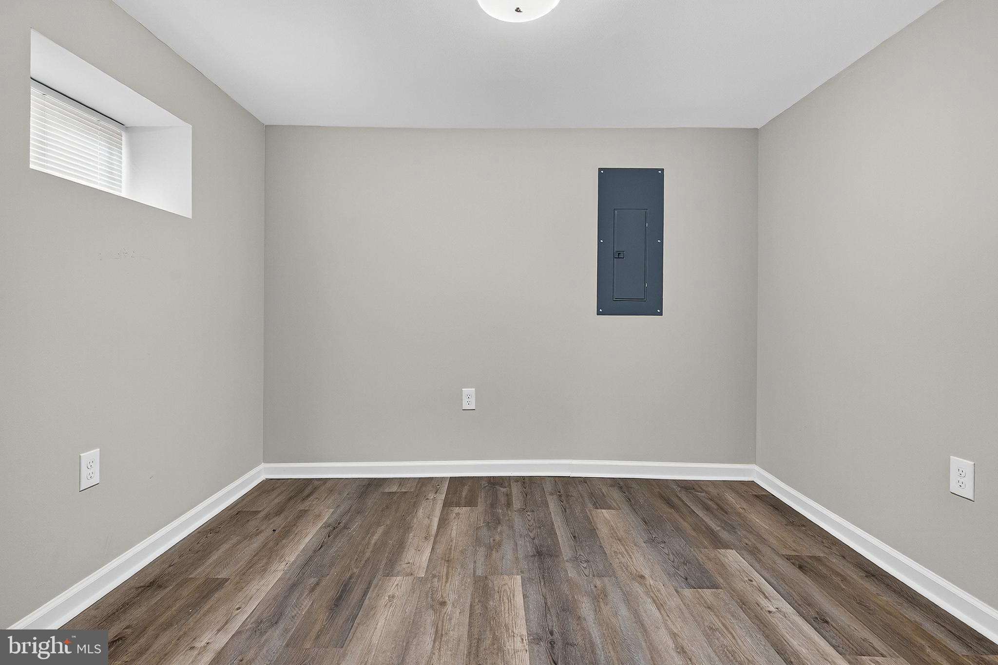 KENILWORTH PARK - Residential