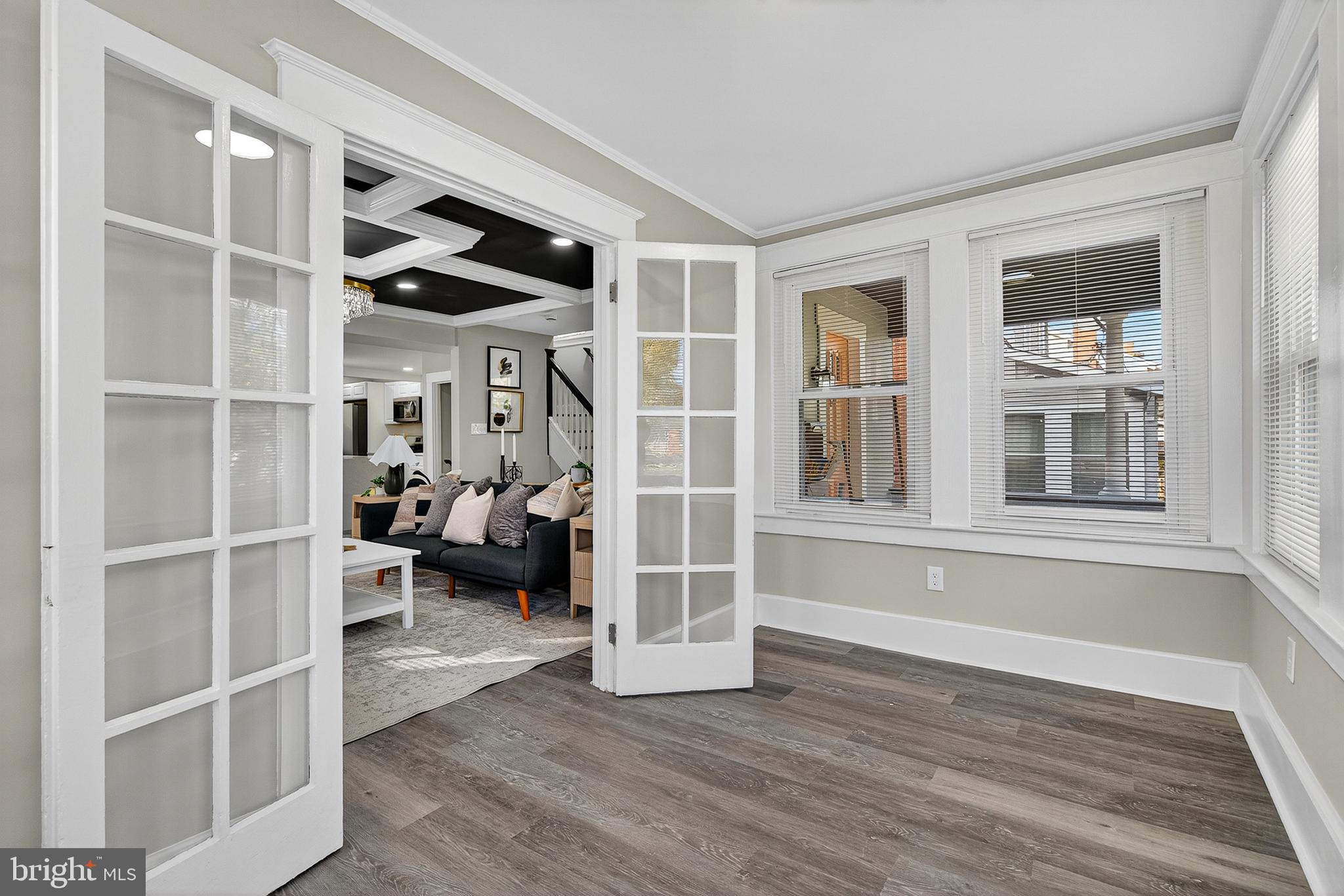 KENILWORTH PARK - Residential