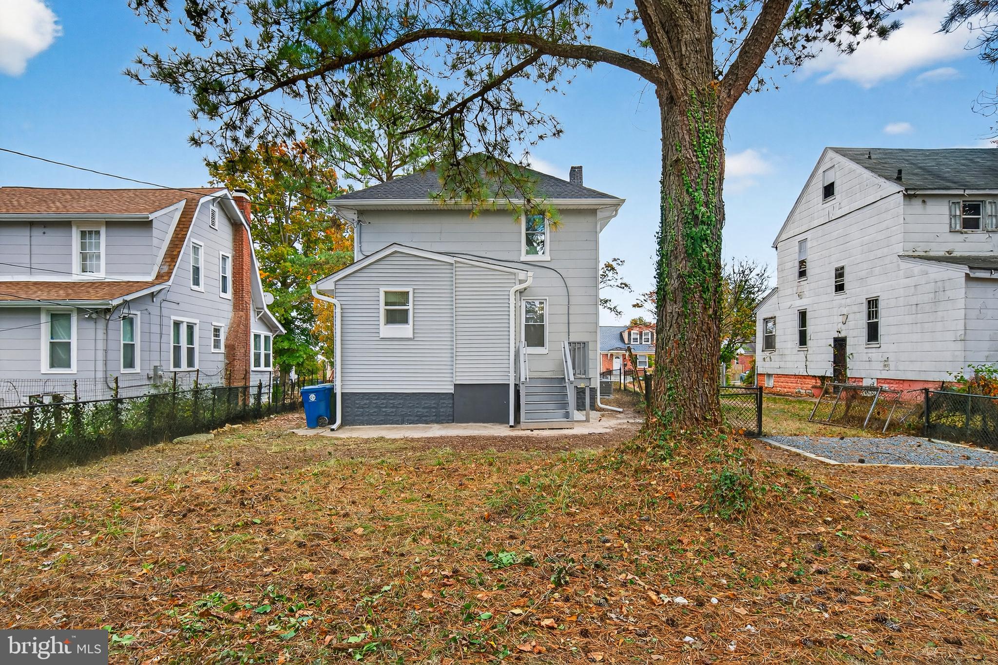 KENILWORTH PARK - Residential