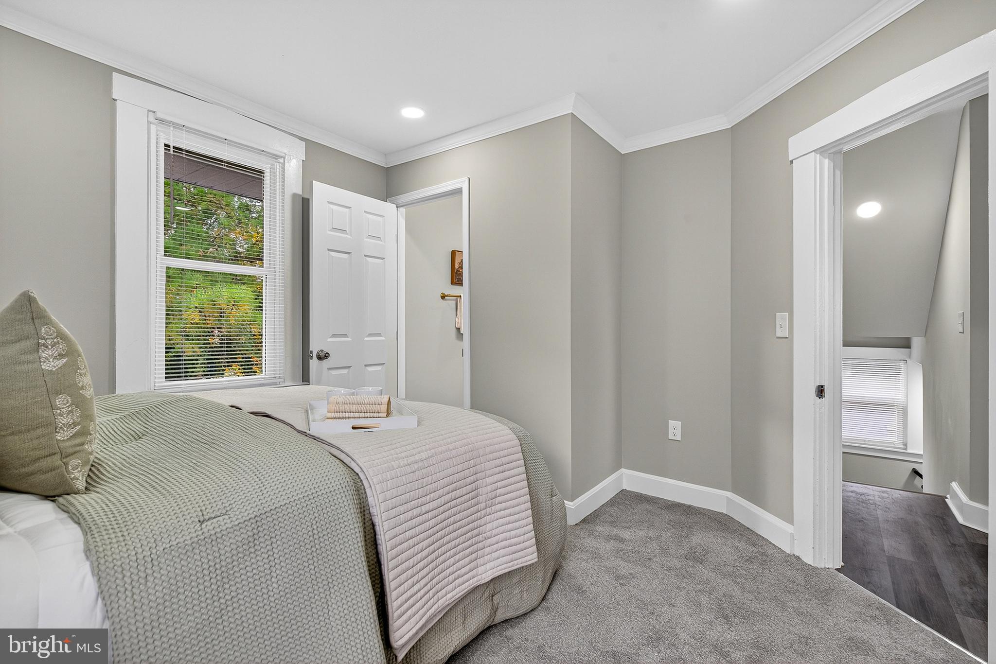 KENILWORTH PARK - Residential