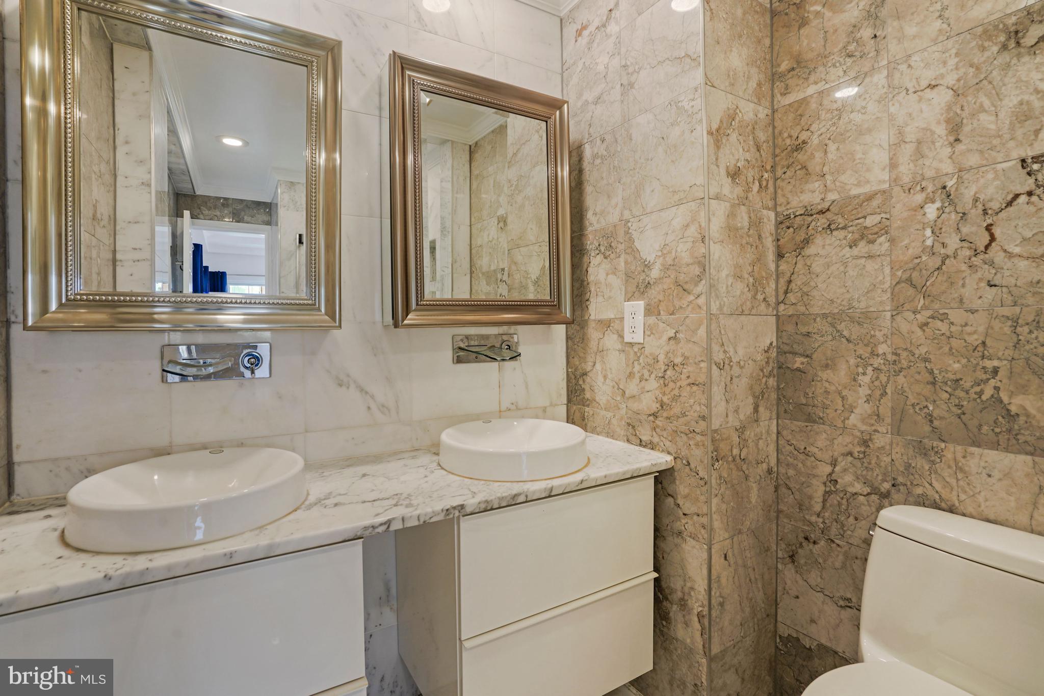 VILLAMAY - Residential Lease