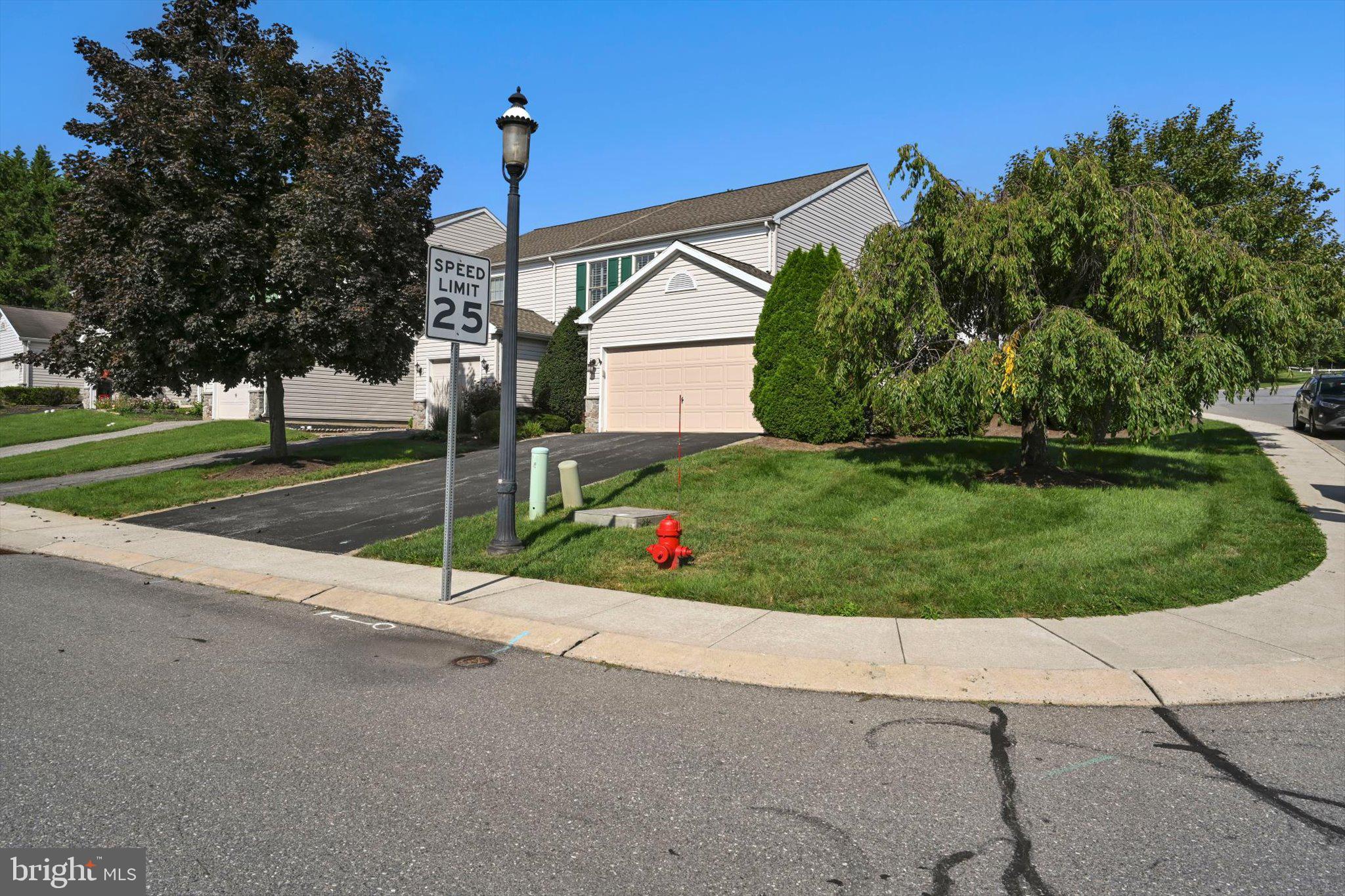 41 CREEKSIDE DRIVE
