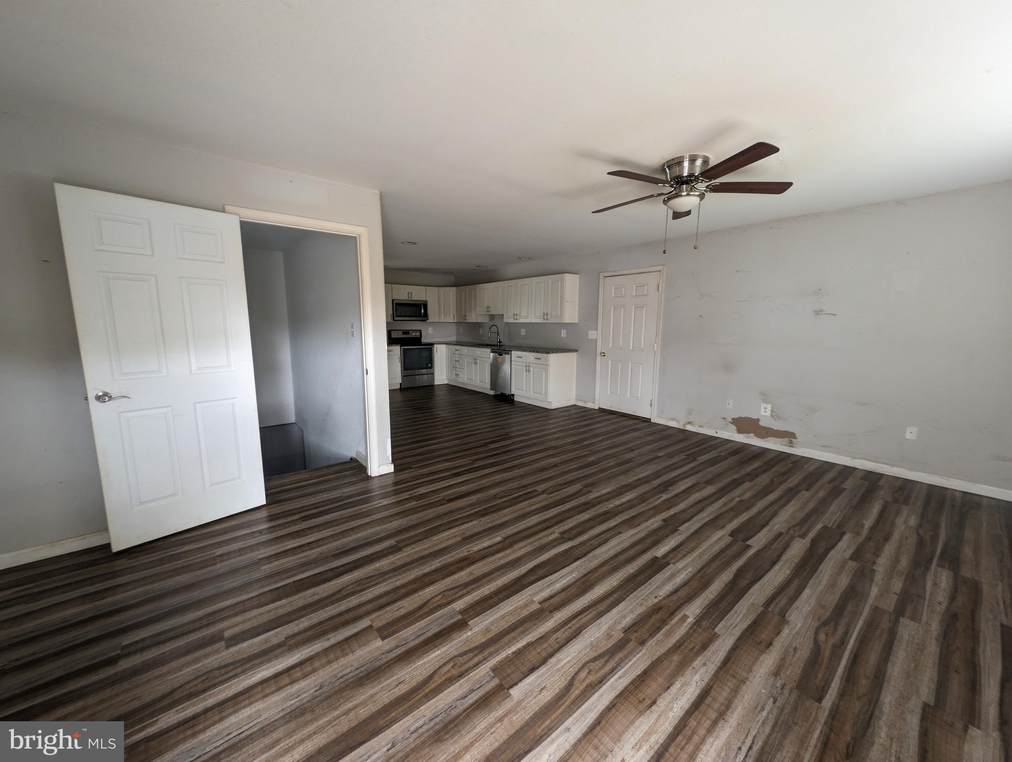 EDGEWOOD MEADOWS - Residential