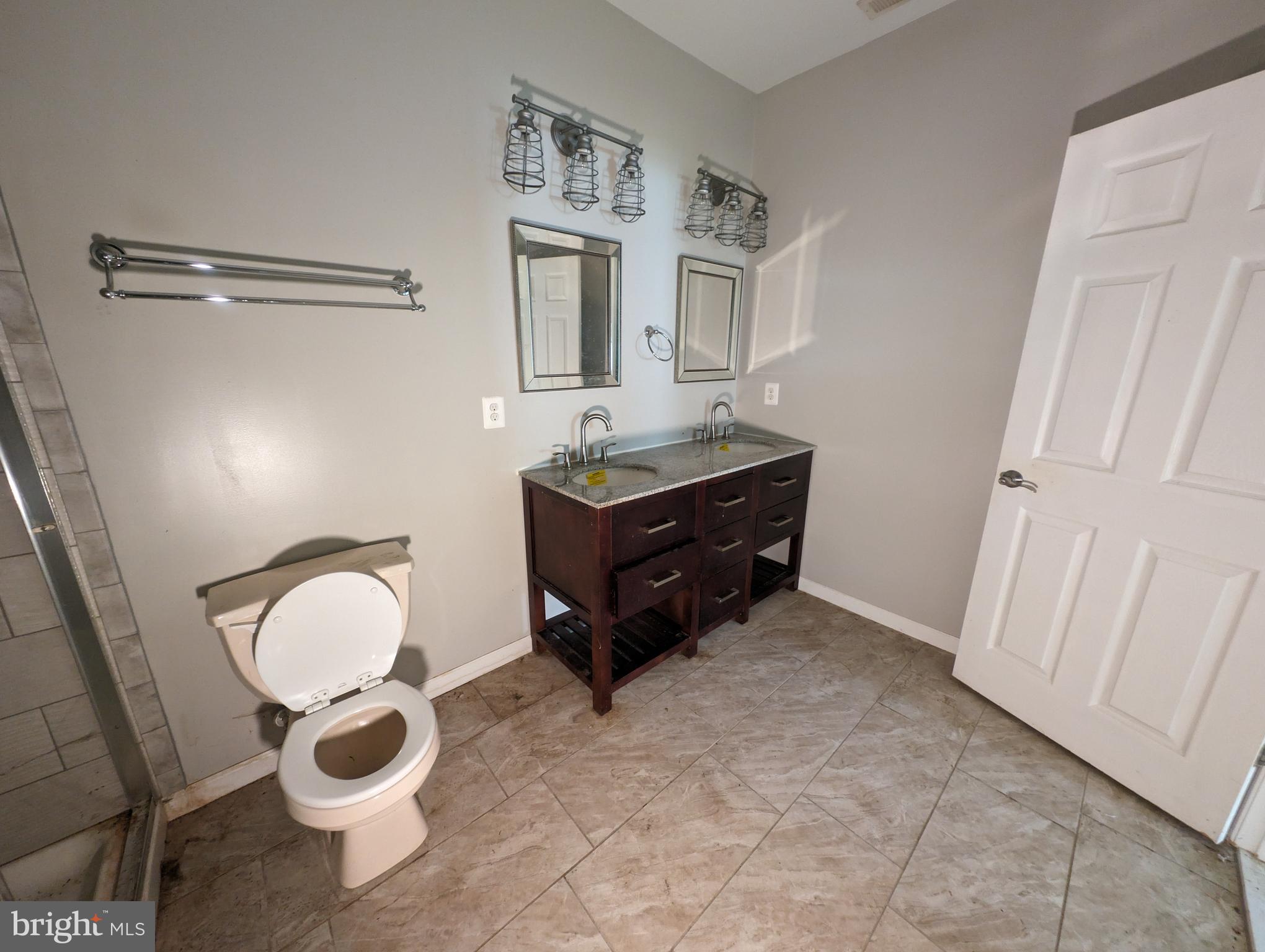 EDGEWOOD MEADOWS - Residential