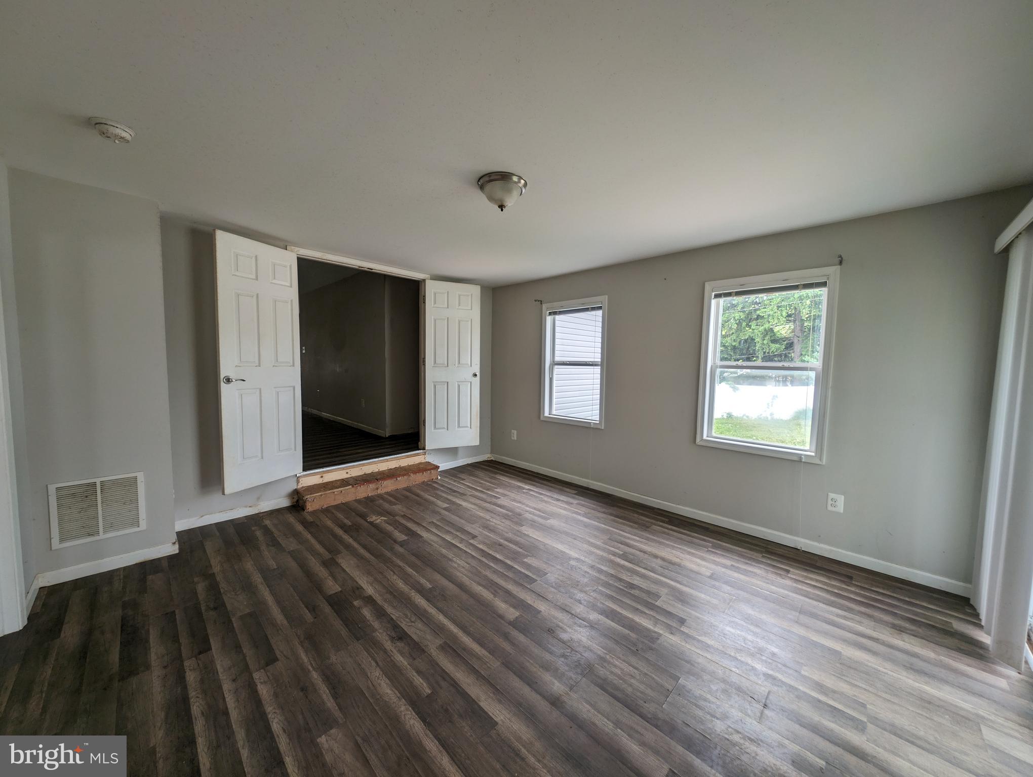 EDGEWOOD MEADOWS - Residential