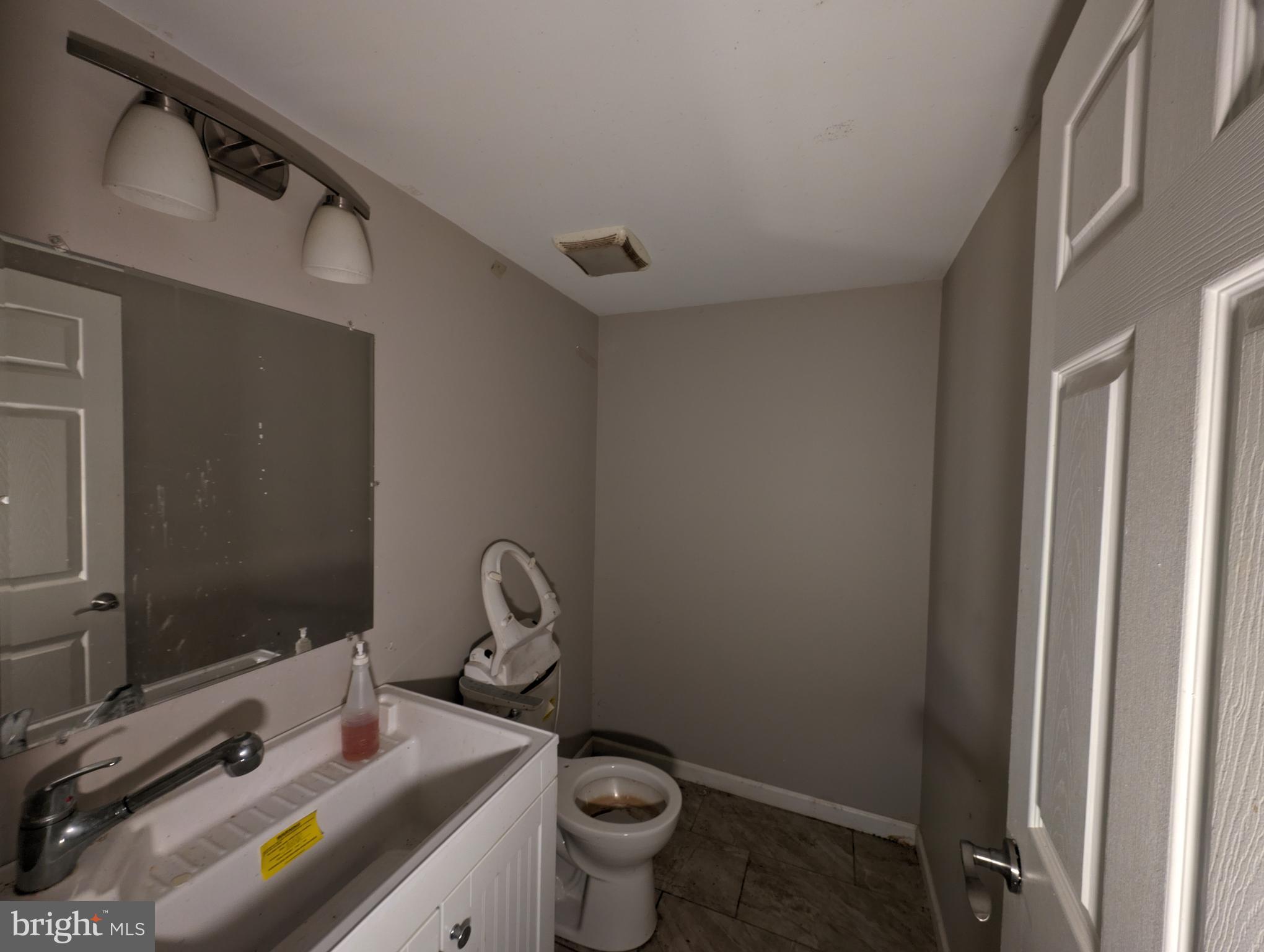 EDGEWOOD MEADOWS - Residential