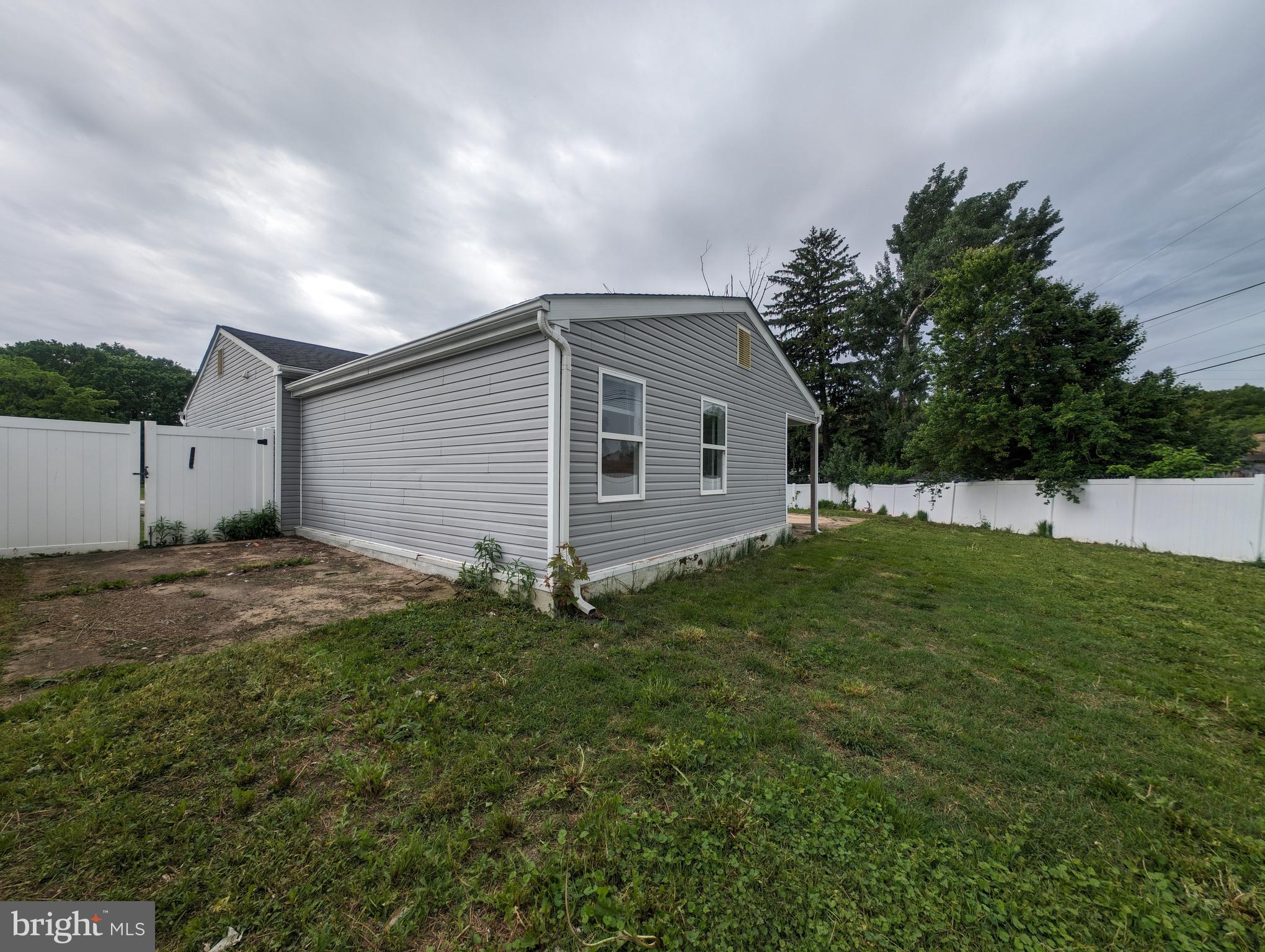 EDGEWOOD MEADOWS - Residential