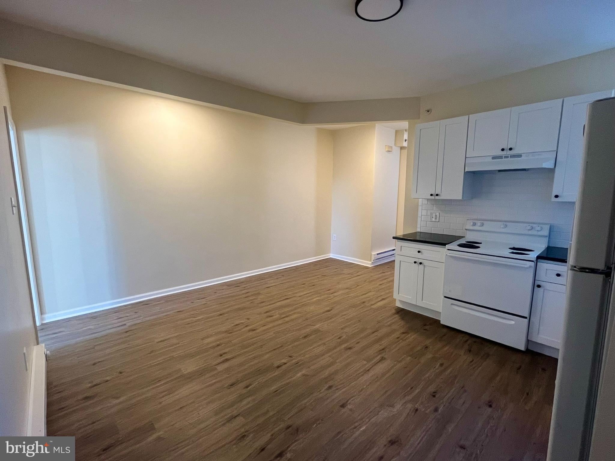 4059 POWELTON AVENUE 3RD FLR