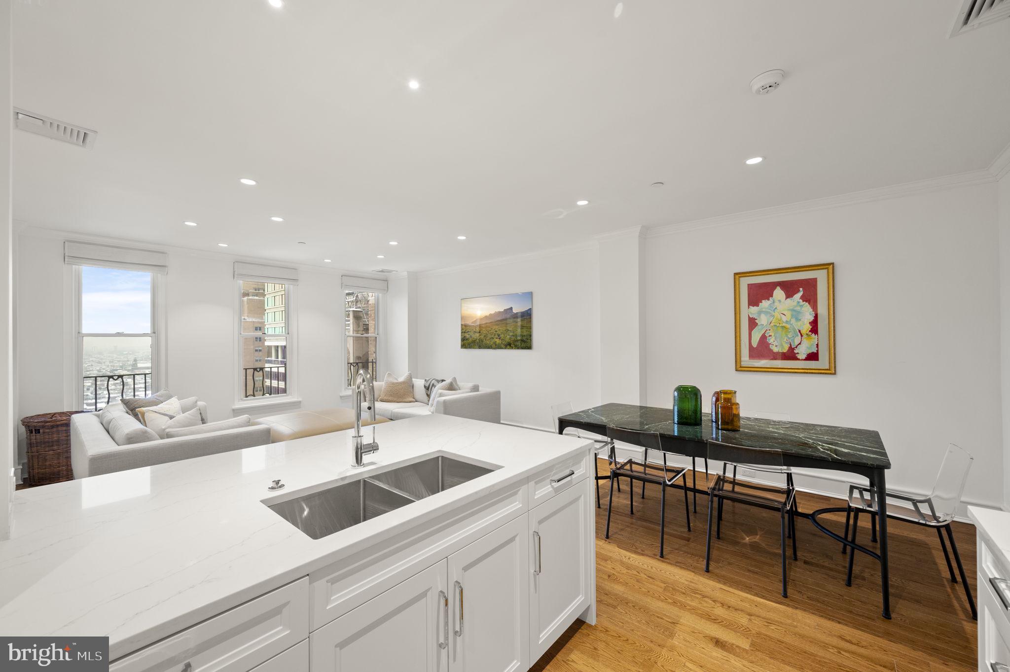 RITTENHOUSE SQUARE - Residential