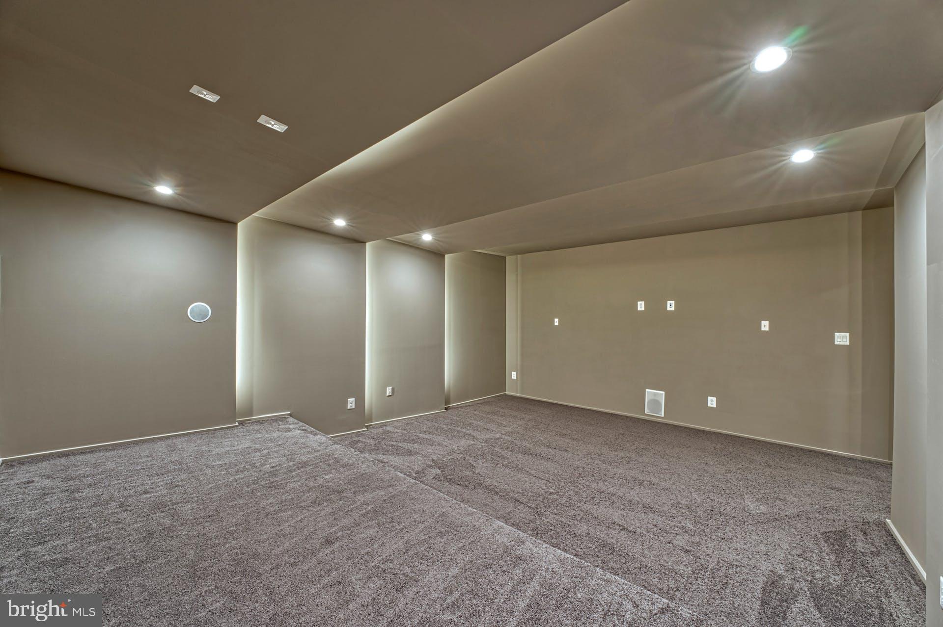 ROSEMONT - Residential