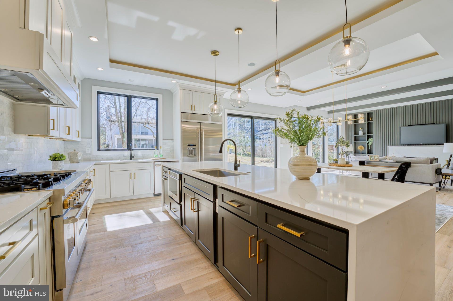 ROSEMONT - Residential