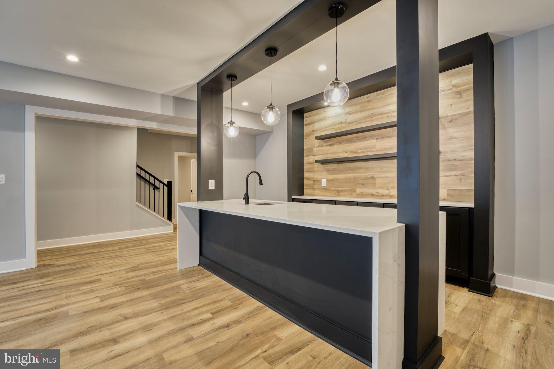 ROSEMONT - Residential